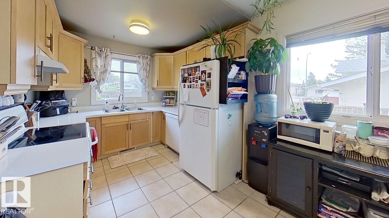 32 Garden Valley Drive, Stony Plain, AB, T7Z1H5 photo 4