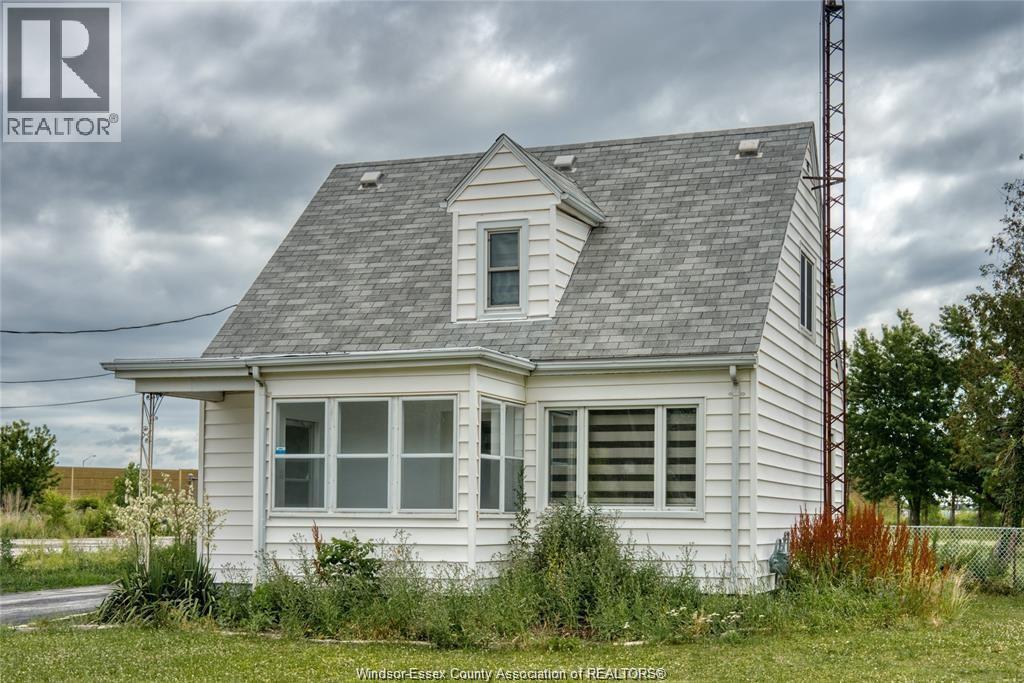 4906 Howard Avenue, Tecumseh, ON, N9H1C9 photo 3