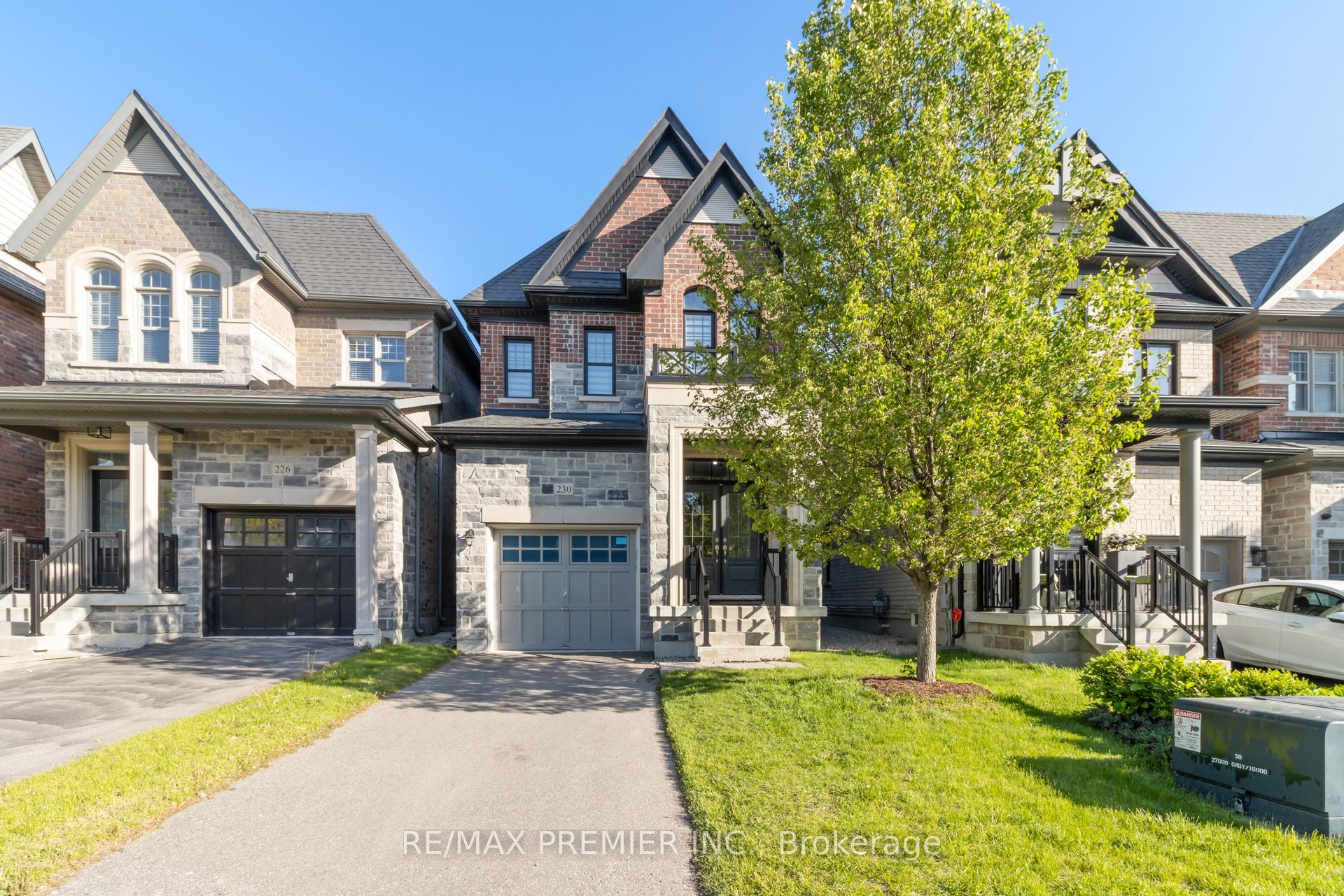 230 Cranbrook Crescent, Vaughan, ON, L4H 4K9 photo 2