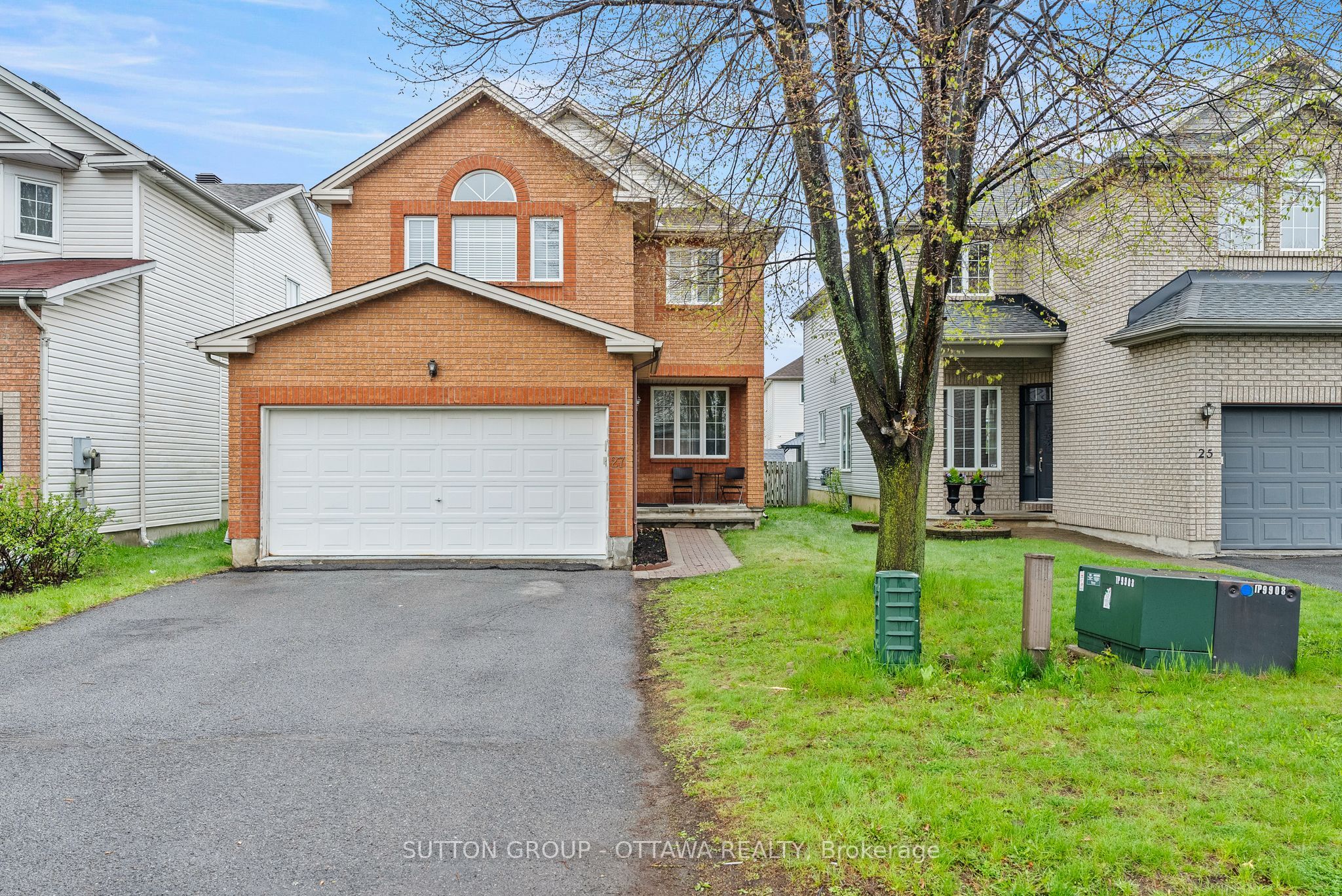 27 Nairn Street, Ottawa, ON, K2V 1B6