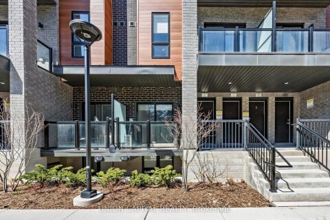 Additional image 7 of 9-26 Lytham Green Circle, Newmarket, ON, L3Y 0H5