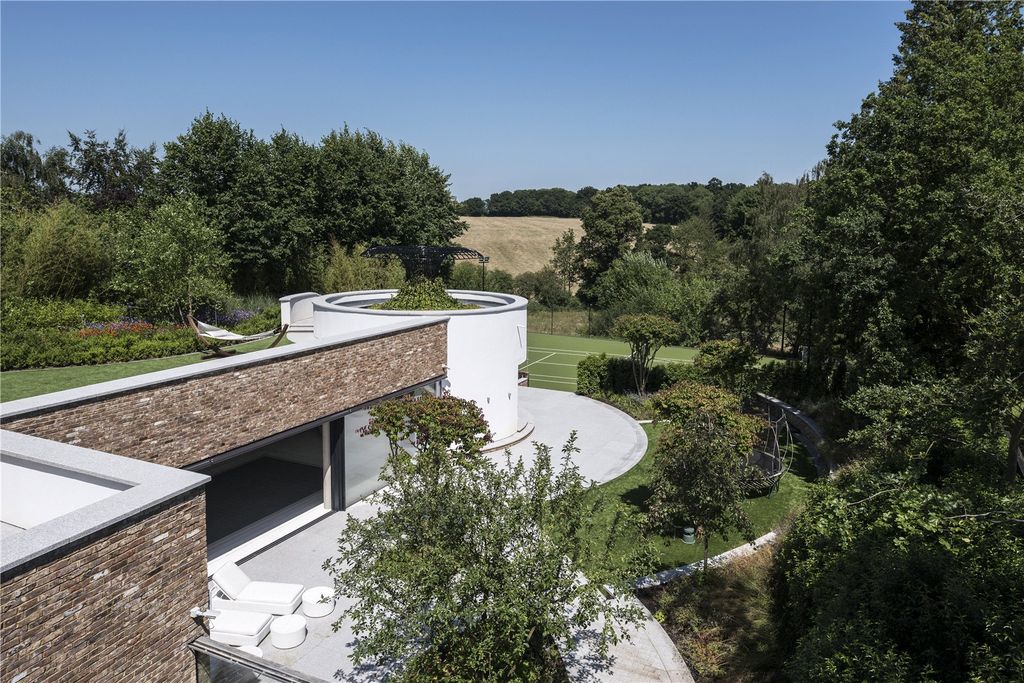 Additional image 11 of 7 bed detached house for saleThe Warren, Radlett, Hertfordshire WD7