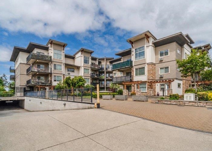317-11935 Burnett Street, Maple Ridge, BC, V2X 9A9
