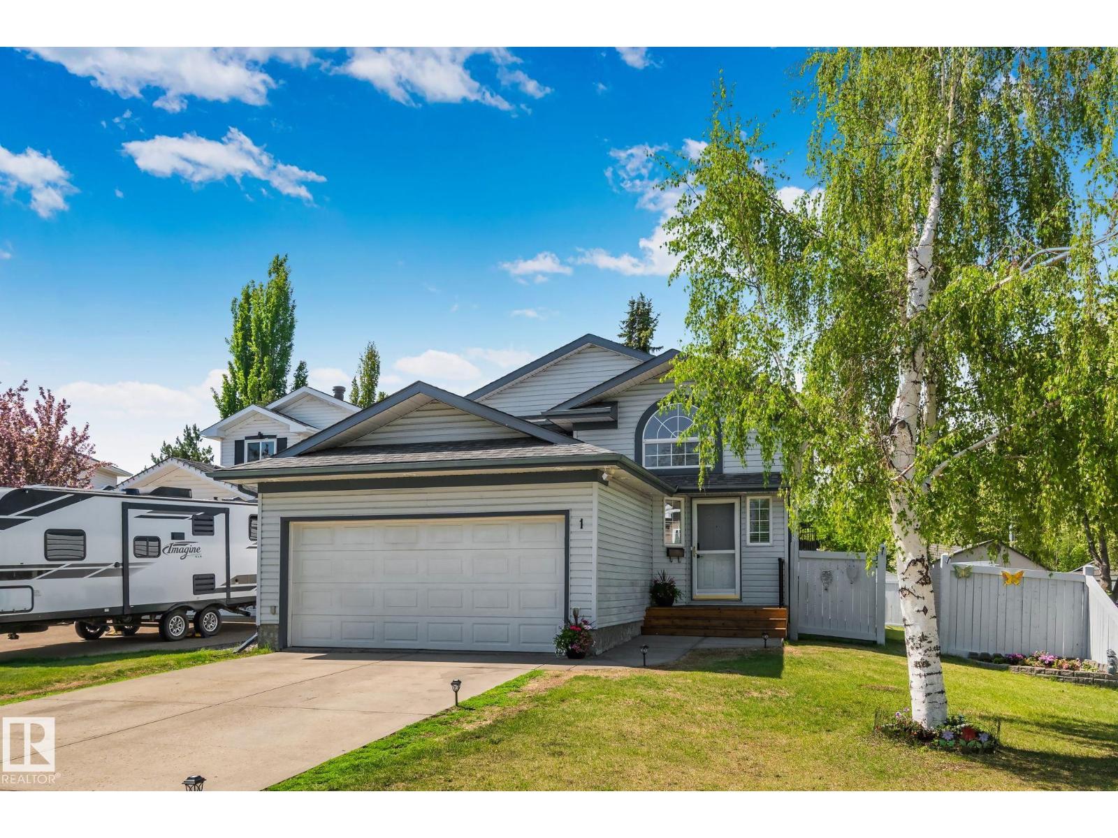 1 Hunt Court, St. Albert, AB, T8N6P8