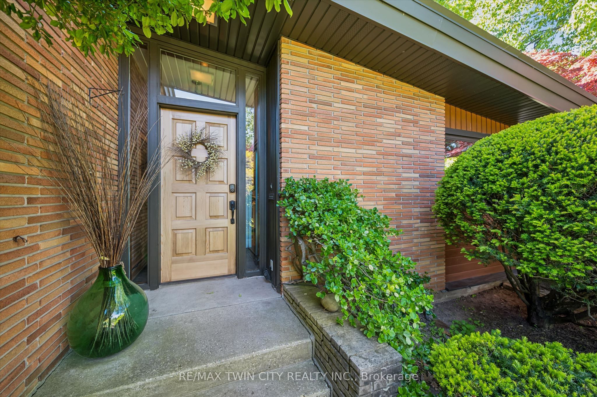 Additional image 6 of 16 Parkwood Drive, Cambridge, ON, N1S 3K7