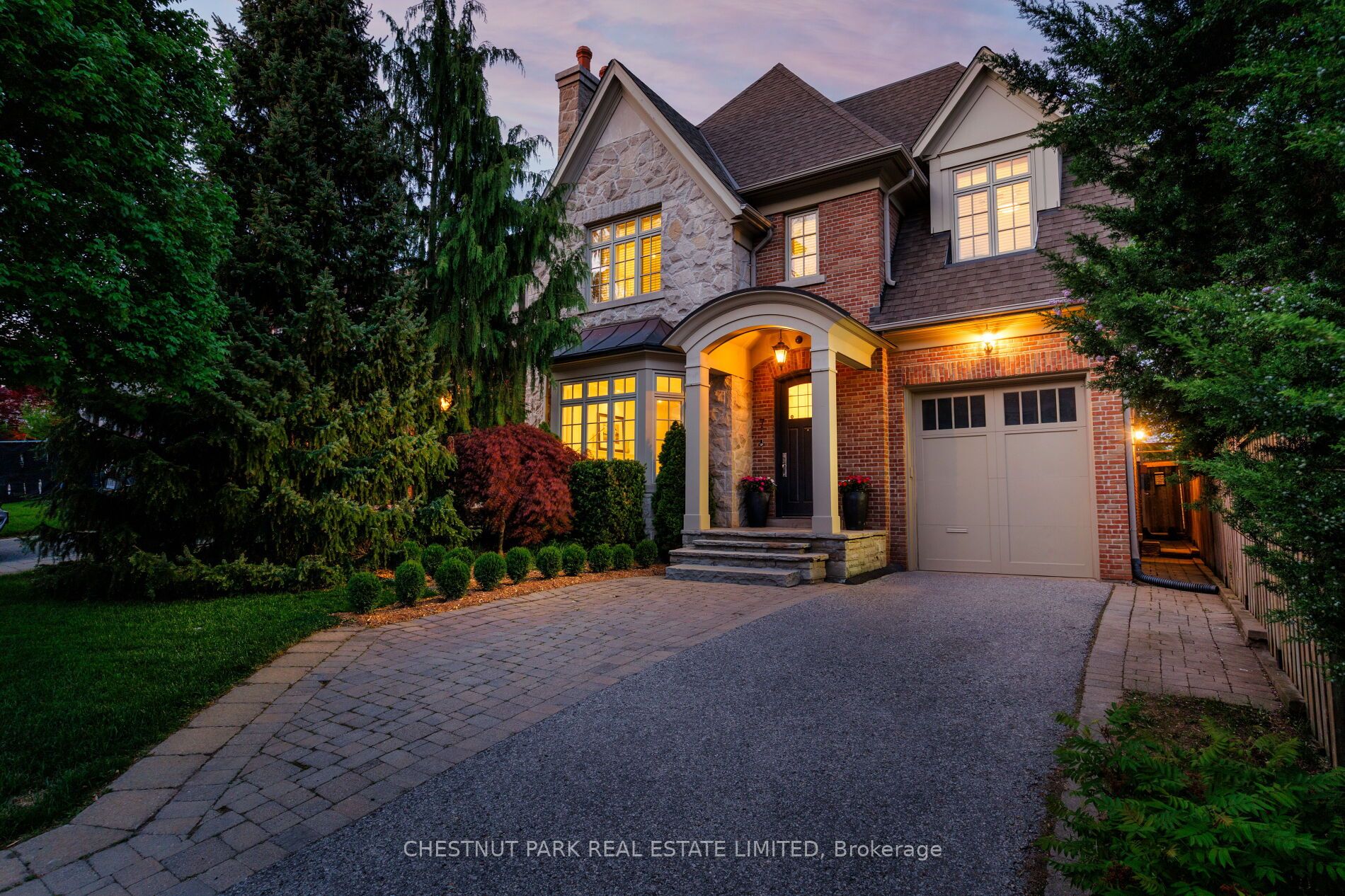 7 Strathgowan Crescent, Toronto, ON, M4N 2Z6