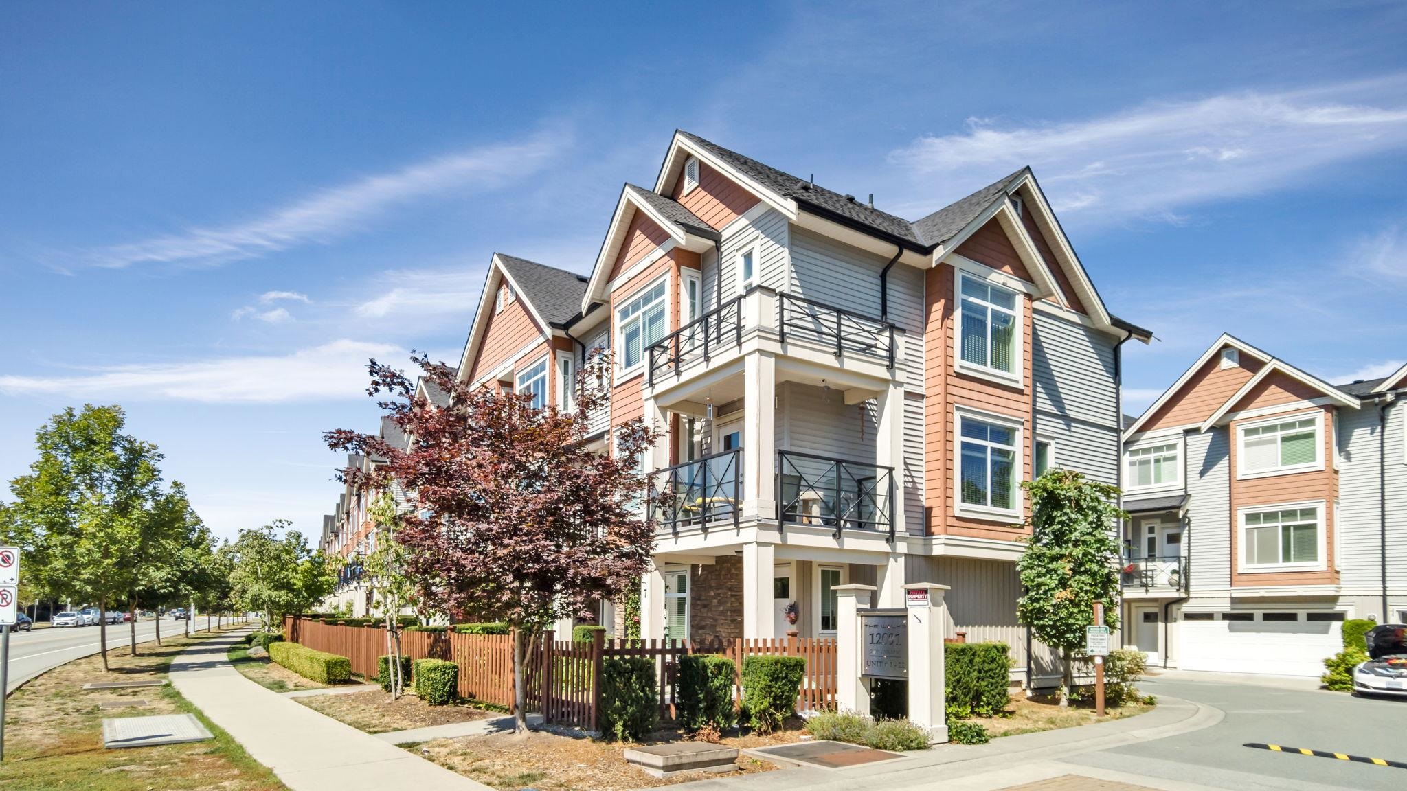 15-12091 70 Avenue, Surrey, BC, V3W 1A6