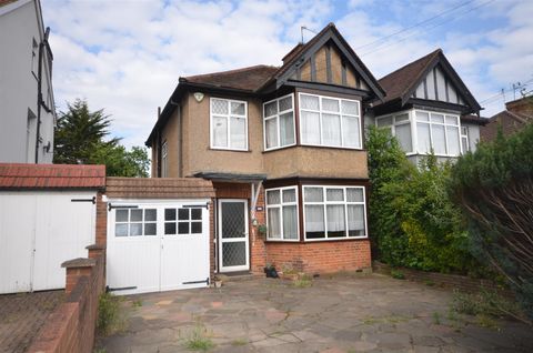 Kenton Lane, Harrow HA3