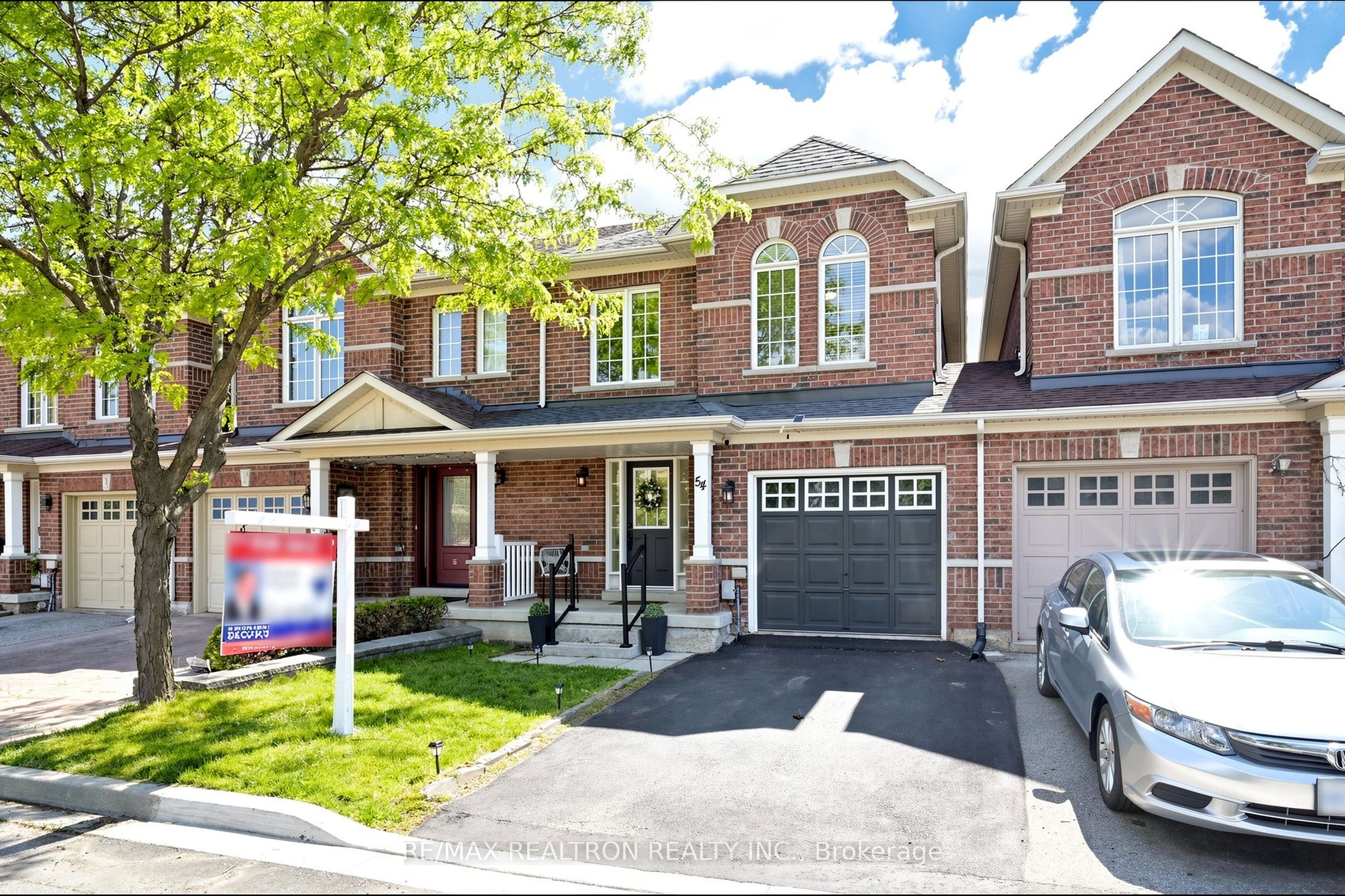 54 Panama Place, Brampton, ON, L6P 2G6 photo 2