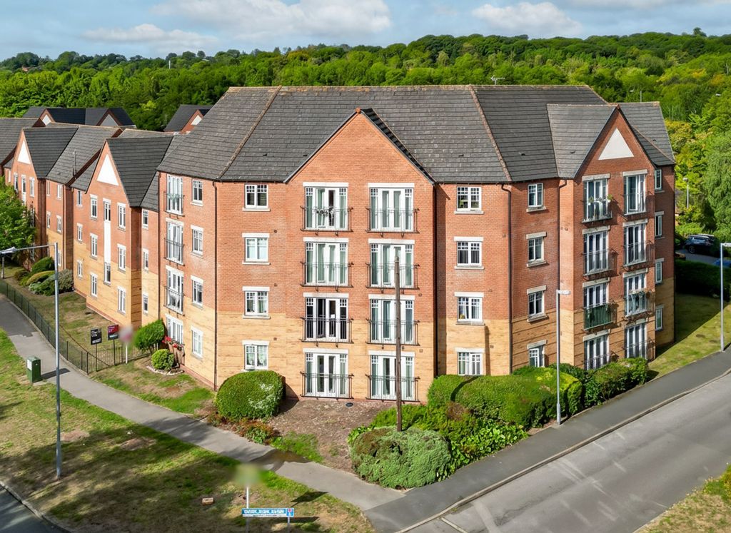 2 bed flat for saleHedgerow Close, Redditch B98