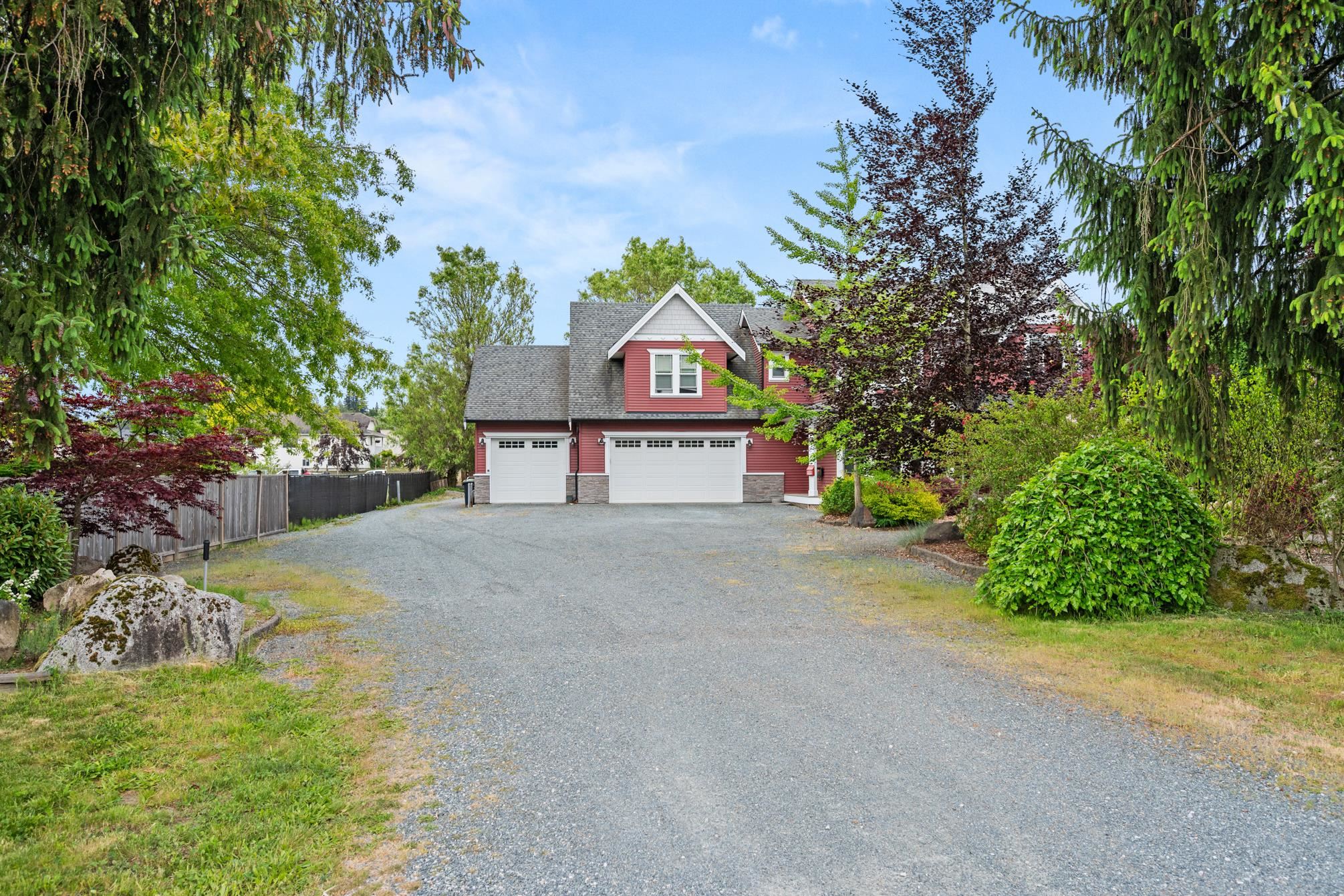 4922 215 Street, Langley, BC, V3A 2L9