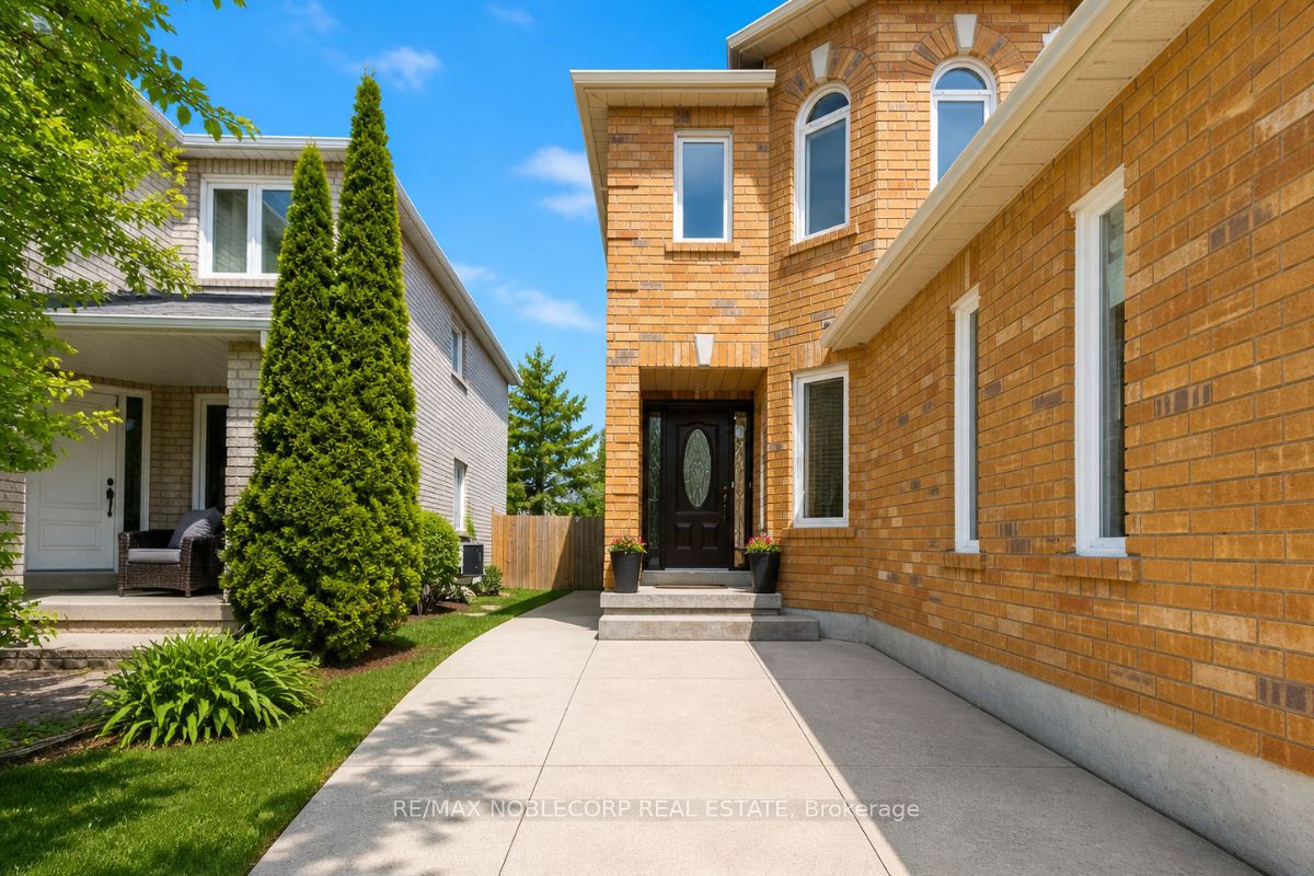 Lower-62 Pavin Crescent, Caledon, ON, L7E 1W9 photo 2