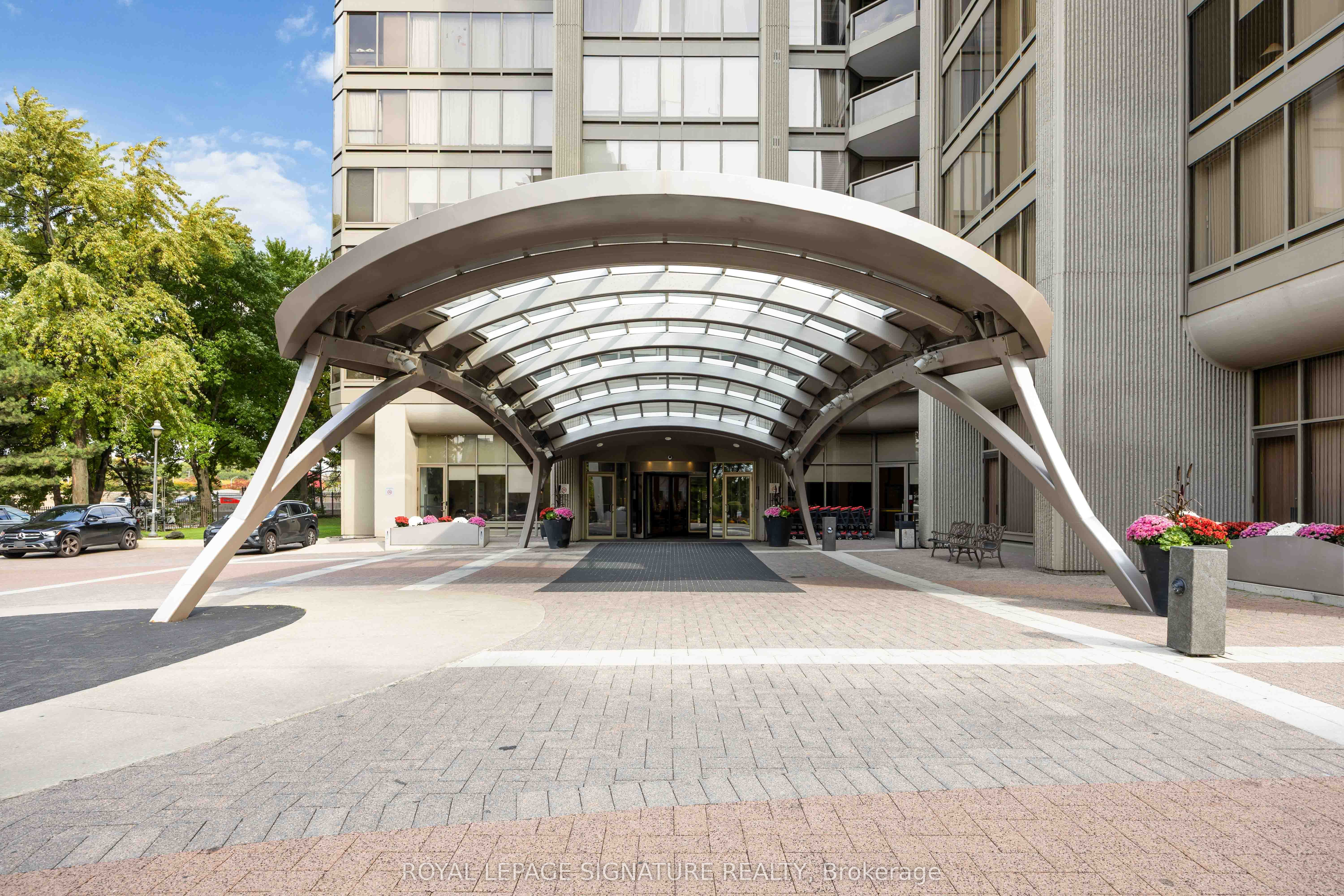 2904-2045 Lake Shore Boulevard W, Toronto, ON, M8V 2Z6 photo 3