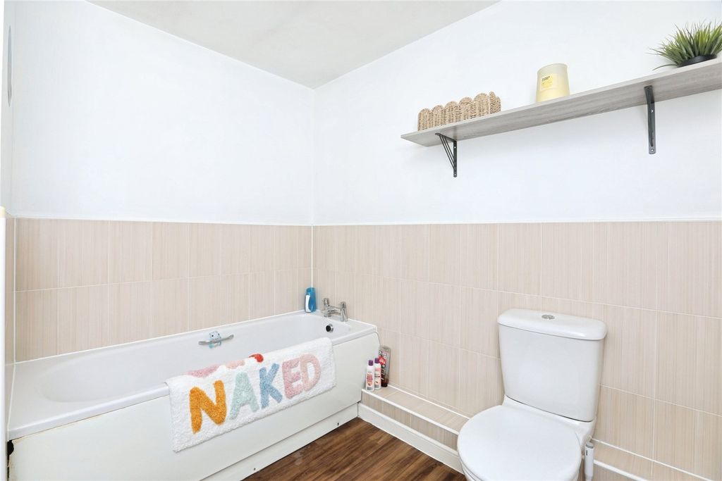 Additional image 10 of 2 bed flat for saleBeech House, Nettle Way, Minster On Sea, Sheerness ME12