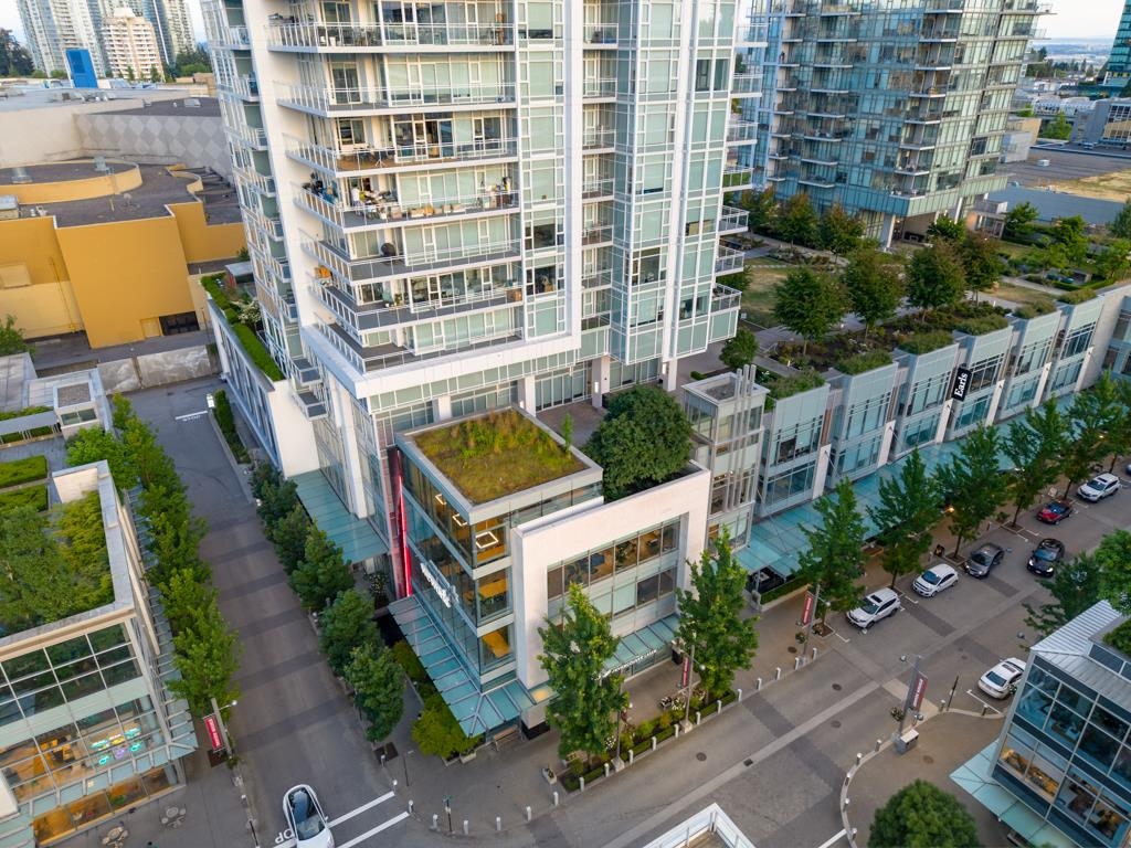 3903-4670 Assembly Way, Burnaby, BC, V5H 0H3 photo 2
