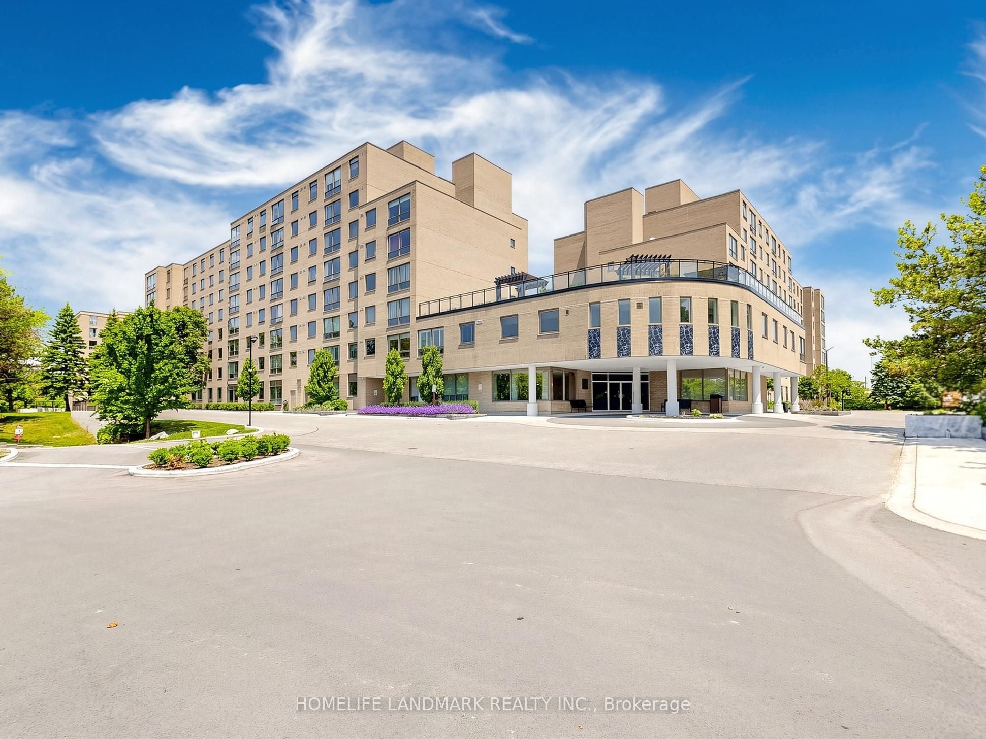 621-326 Major Mackenzie Drive E, Richmond Hill, ON, L4C 8T4