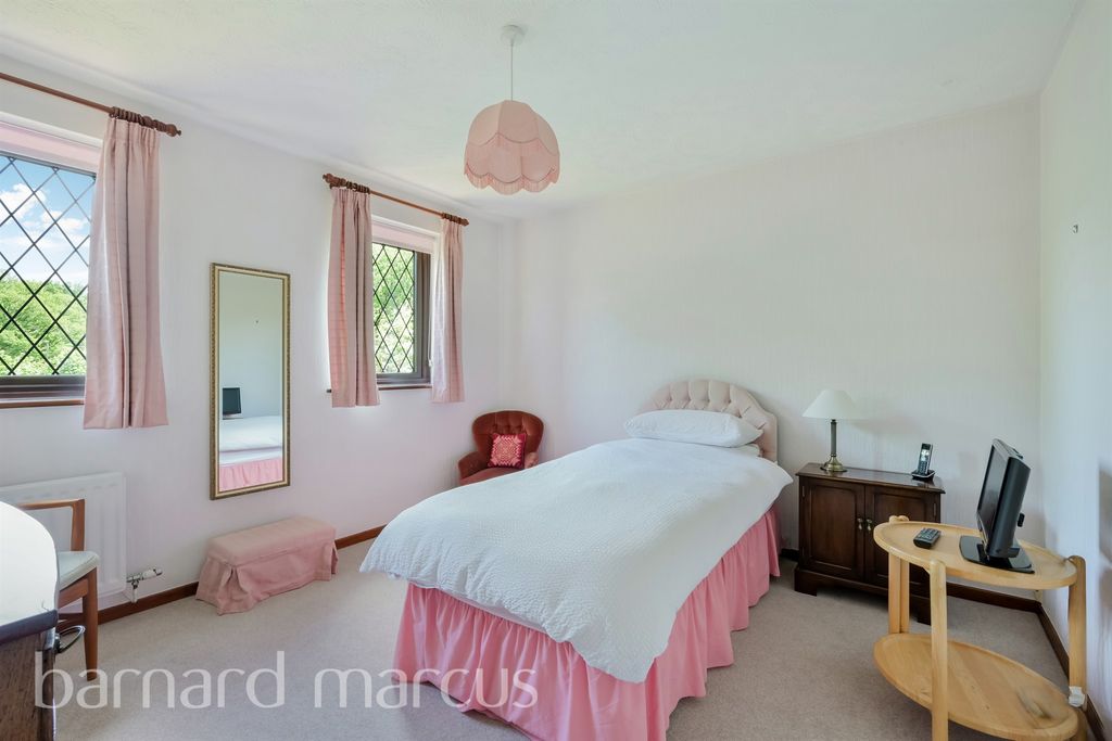 Additional image 17 of 4 bed detached house for saleCotland Acres, Redhill RH1