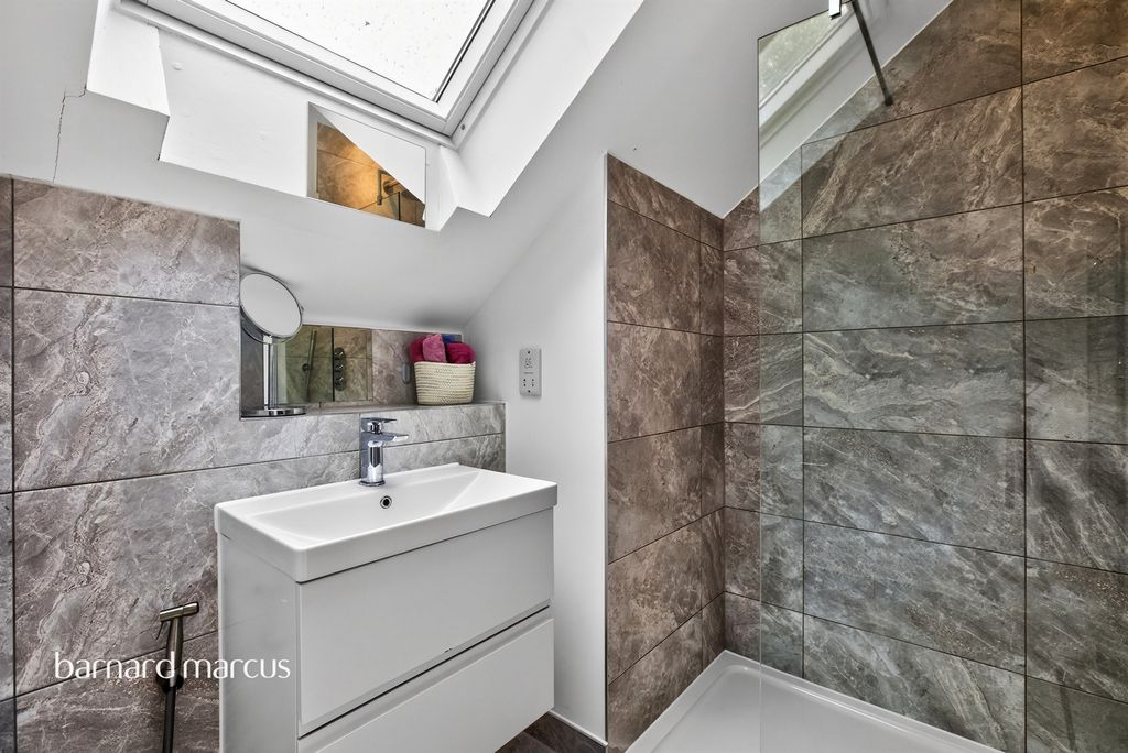 Additional image 10 of 4 bed property for saleLondon Road, Redhill RH1