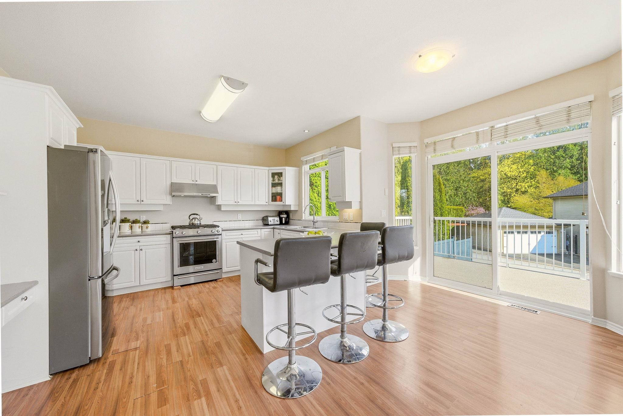 23800 Kanaka Way, Maple Ridge, BC, V2W 1E5 photo 4