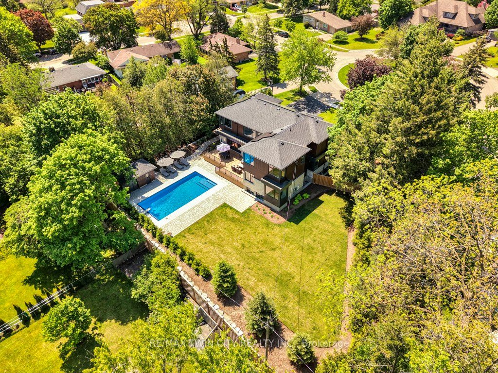 26 Golfview Place, Kitchener, ON, N2M 2Y2 photo 3