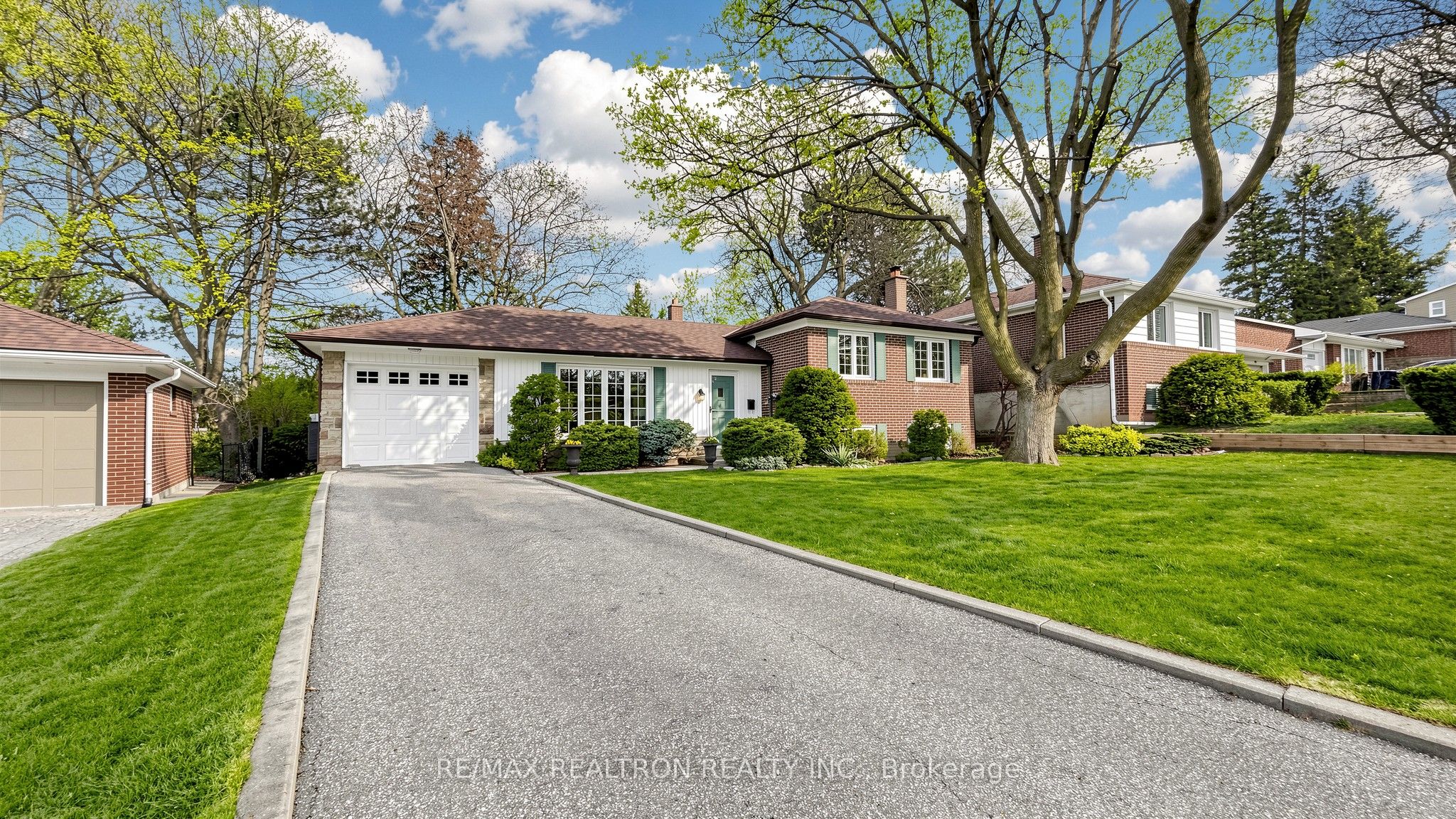 42 Resolution Crescent, Toronto, ON, M2H 1N4 photo 3