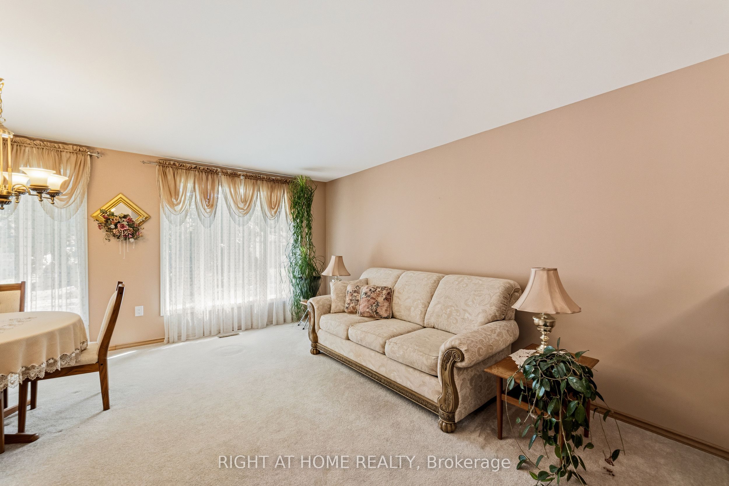 Additional image 5 of 450 Brigadoon Drive, Hamilton, ON, L9C 6E4