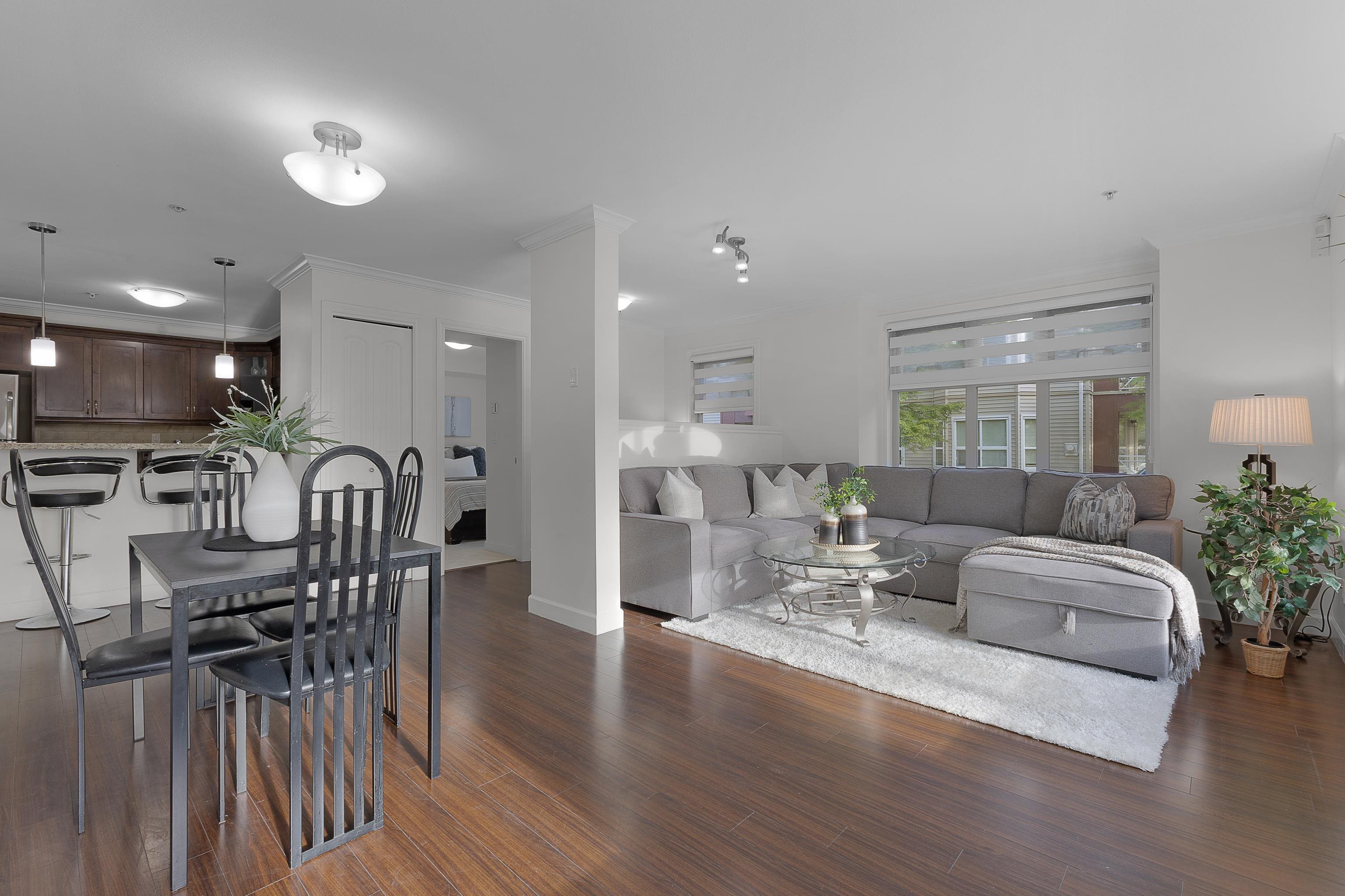 202-8084 120a Street, Surrey, BC, V3W 1V2 photo 2