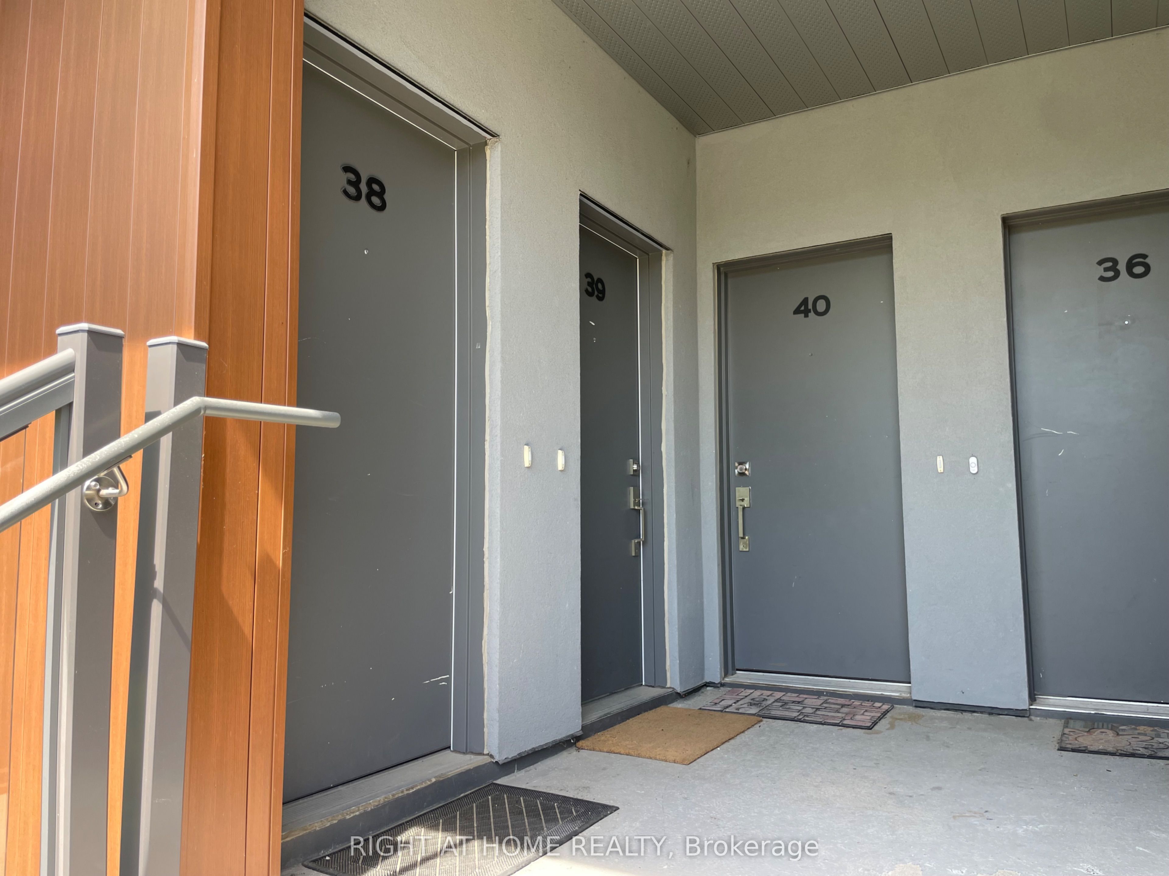 38-650 Atwater Avenue, Mississauga, ON, L5G 4K7 photo 4