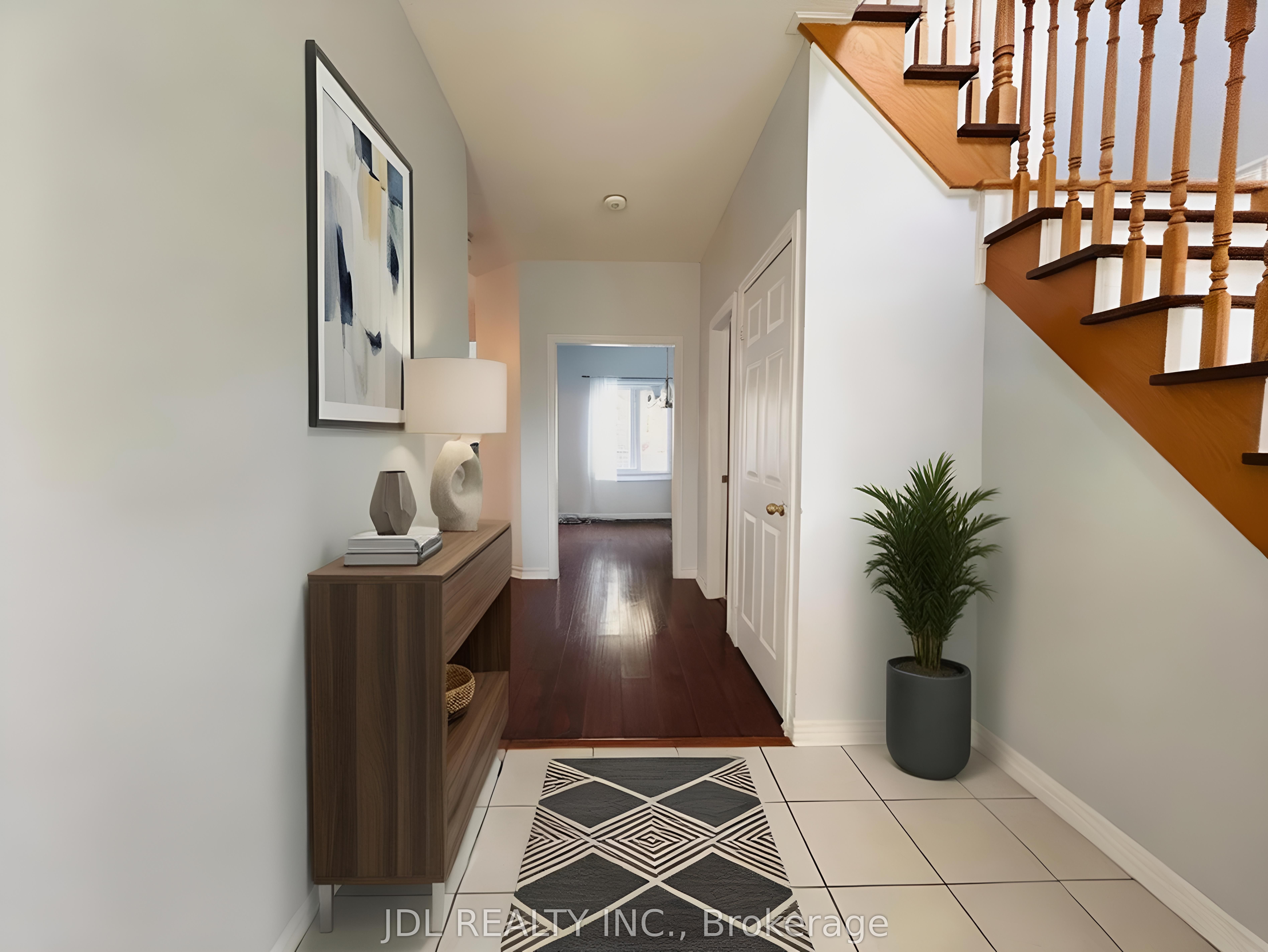 Upper-45 Laurelbank Crescent, Georgina, ON, L4P 3E9 photo 5