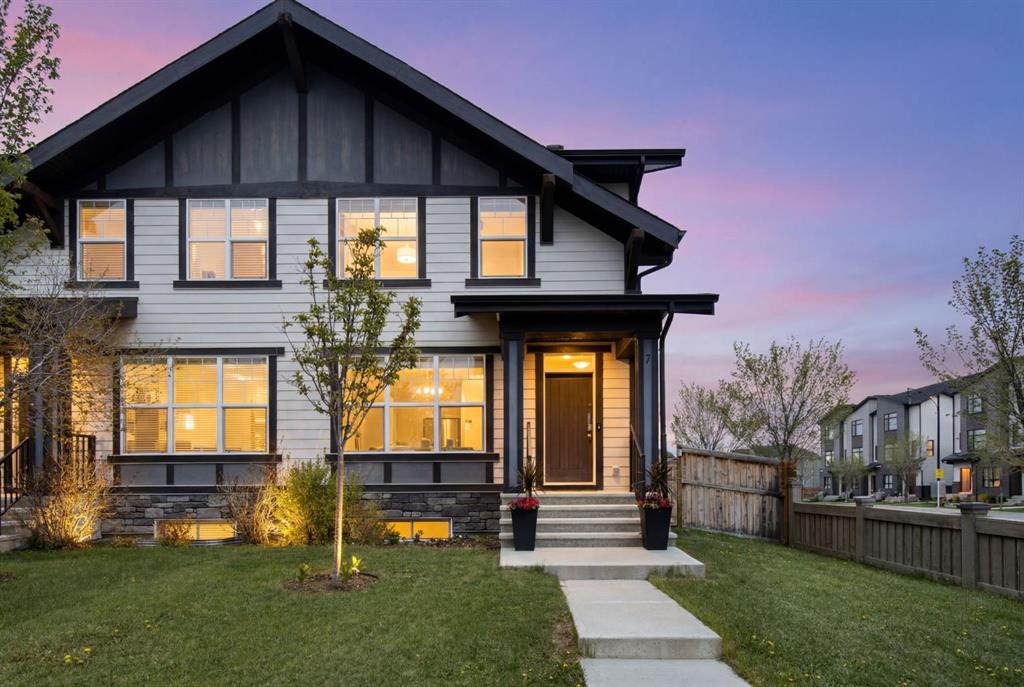 7 Masters Square SE, Calgary, AB, T3M2N3
