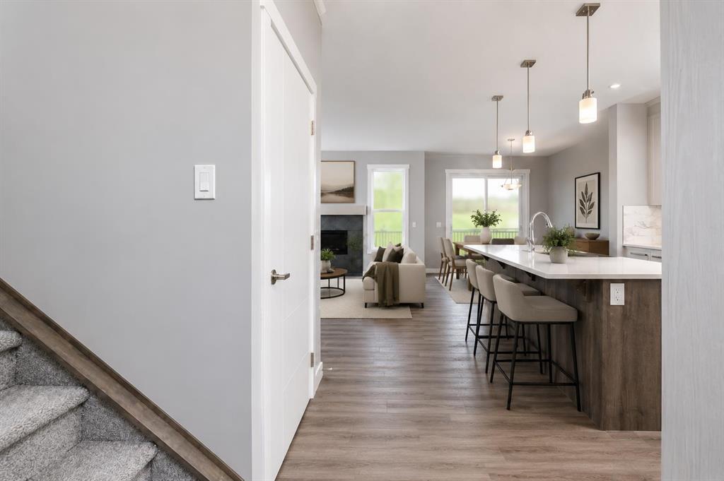 24 Willow Street, Cochrane, AB, T4C 2V3 photo 3