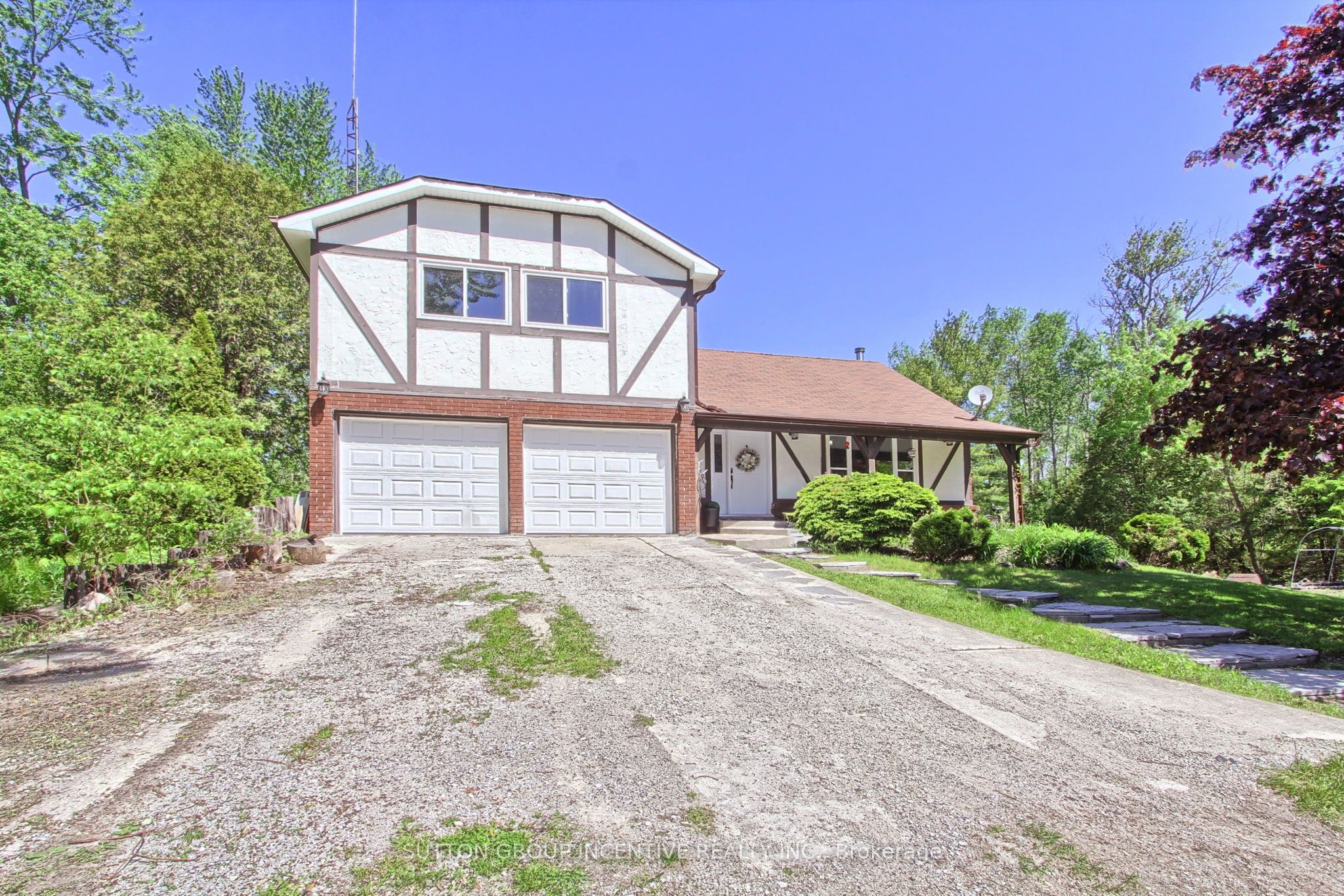 6028 Old Homestead Road, Georgina, ON, L0E 1R0