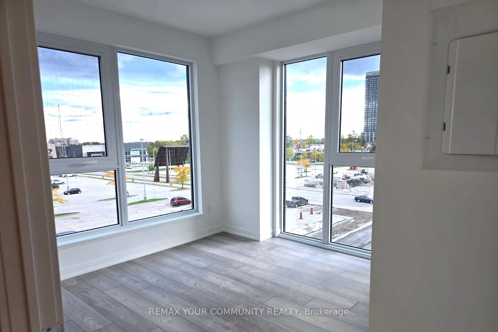 Additional image 5 of 328-1007 The Queensway N/a, Toronto, ON, M8Z 0C6
