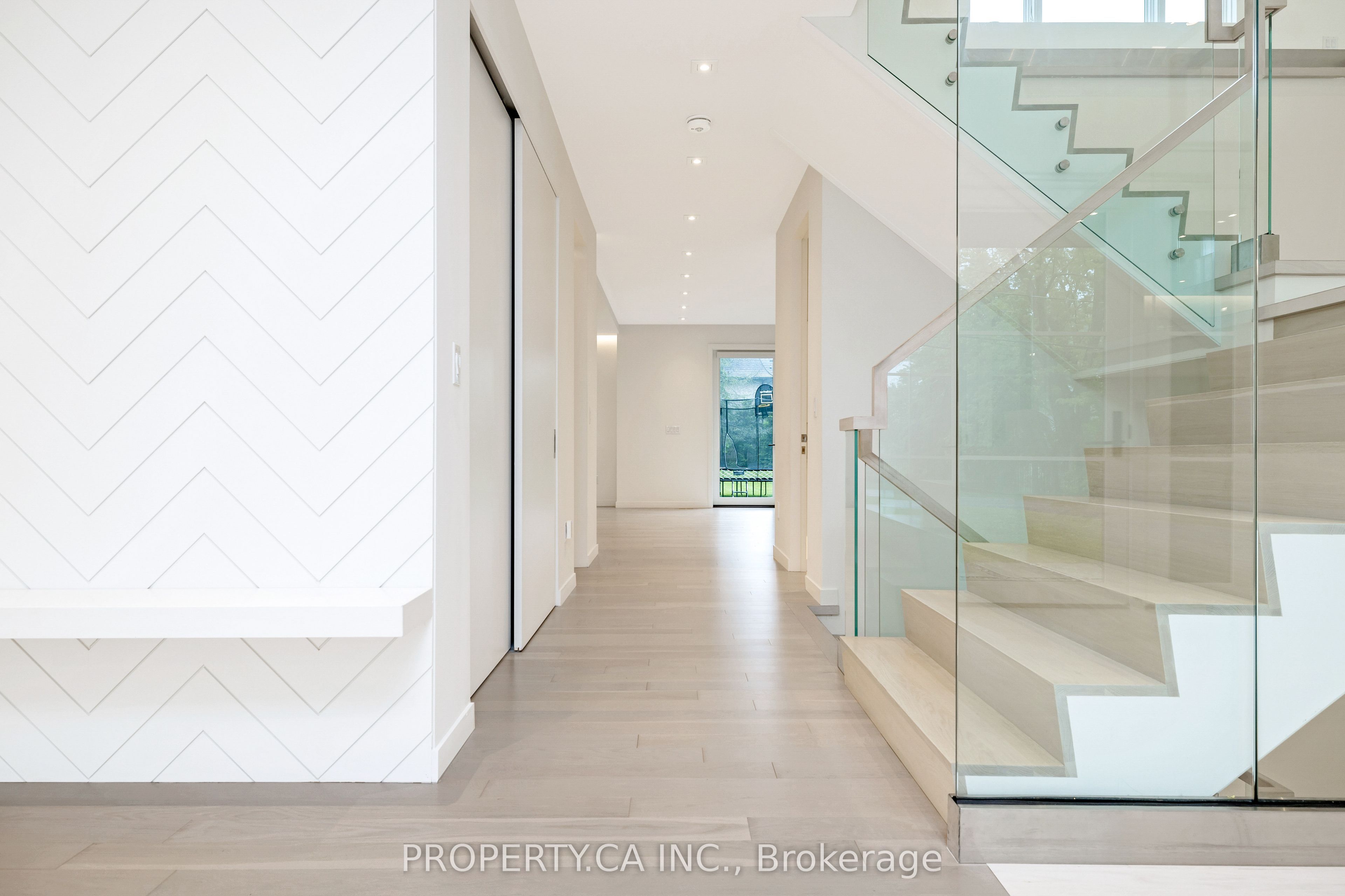 Additional image 3 of 14 Belvedere Drive, Oakville, ON, L6L 4B6