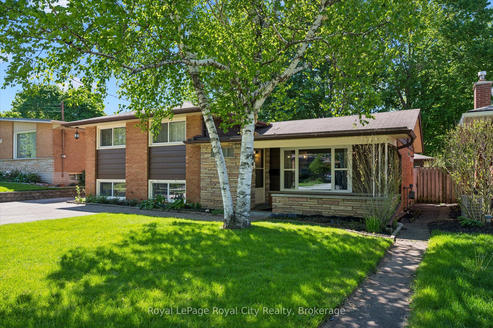 229 Ross Avenue, Kitchener, ON, N2A 1V7 photo 4