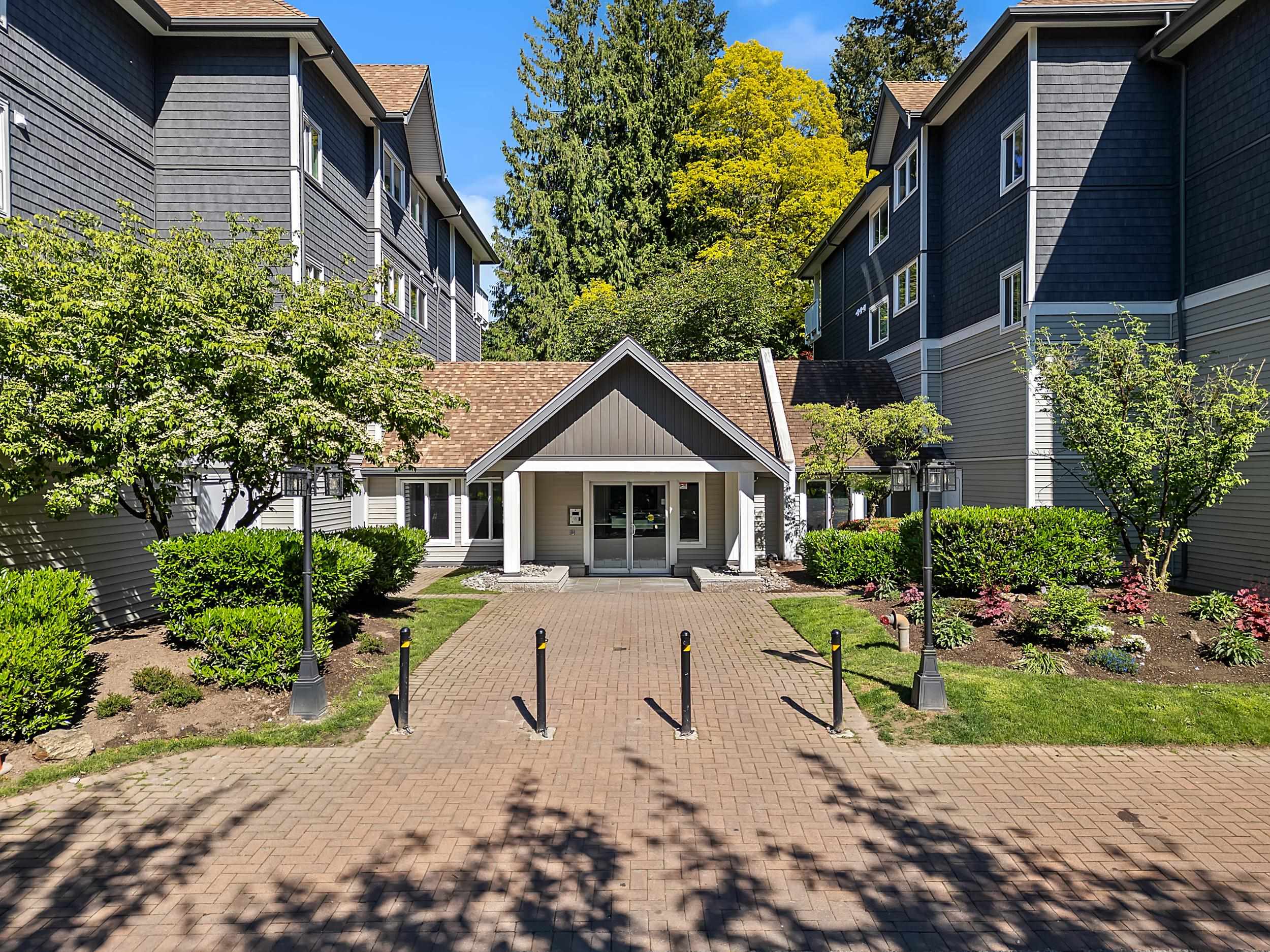 112-9650 148 Street, Surrey, BC, V3R 0W2