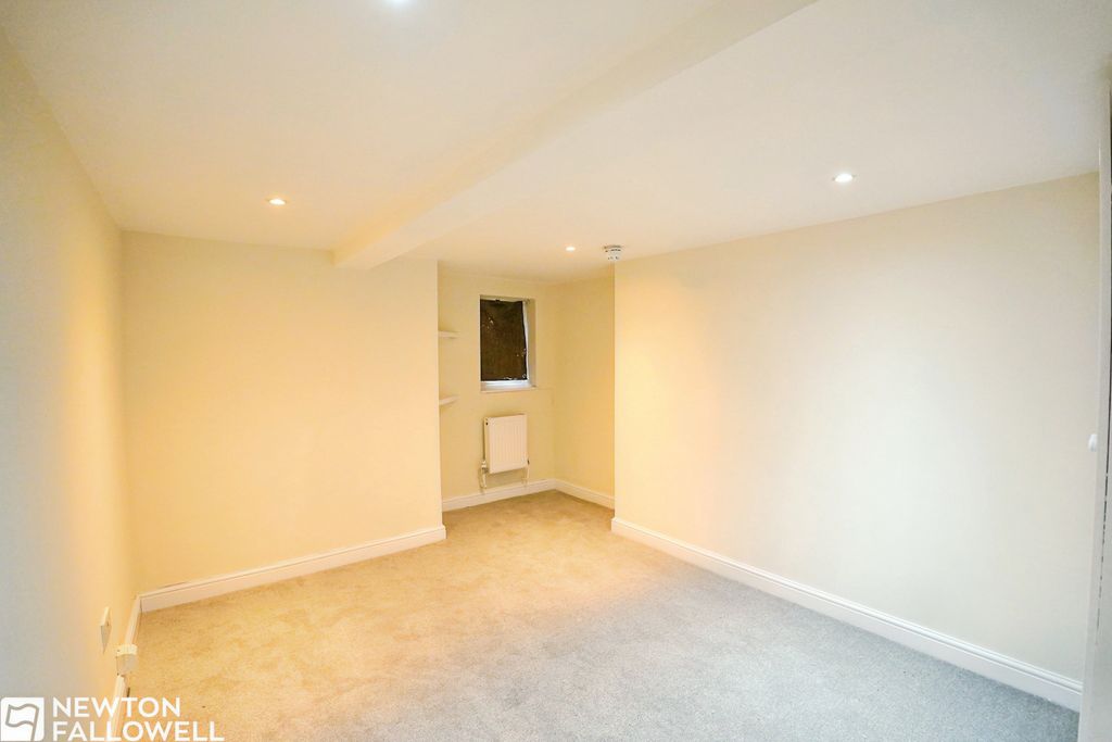 Additional image 4 of 2 bed flat for saleVictoria Road, Retford DN22