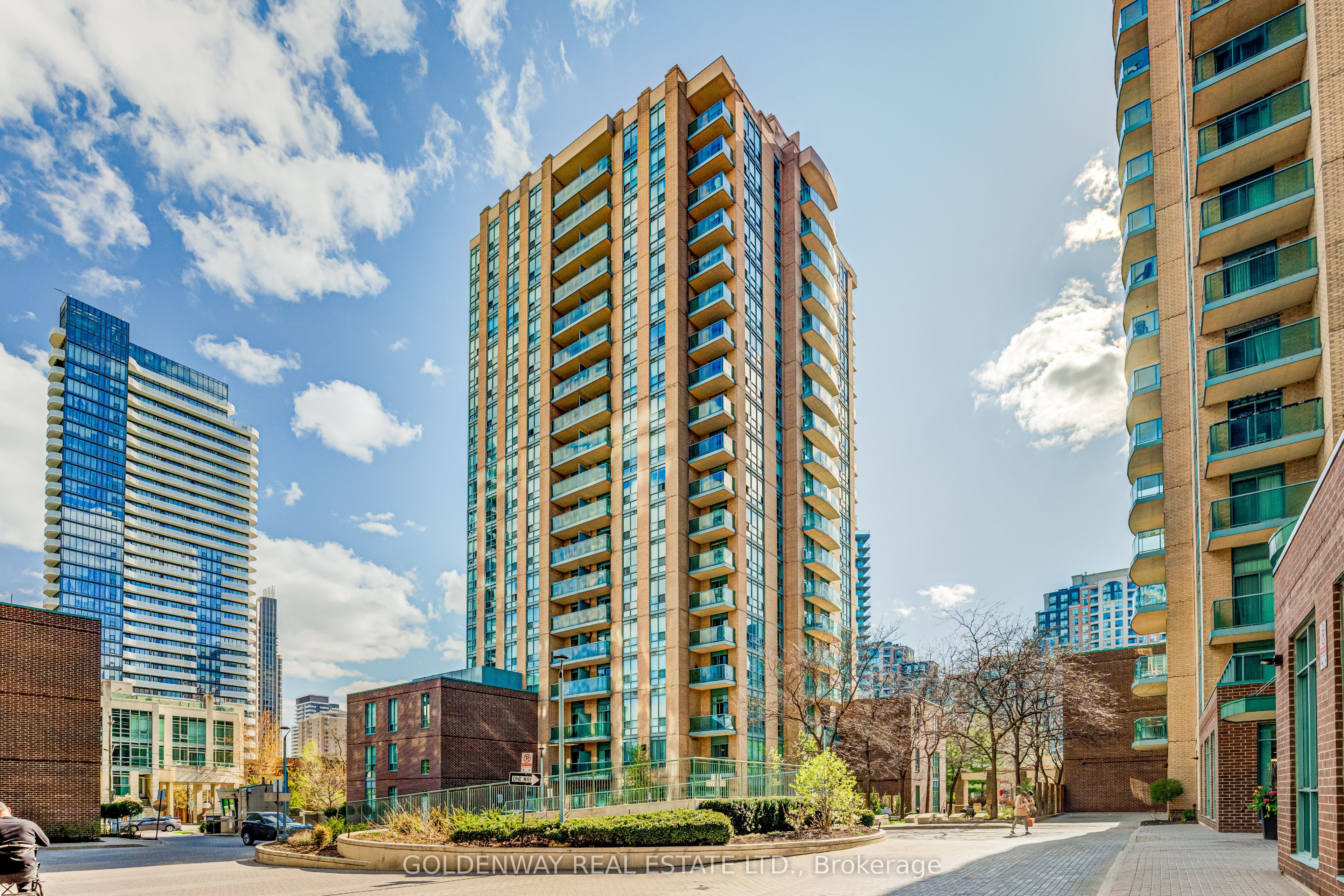 806-20 Olive Avenue, Toronto, ON, M2N 4N5