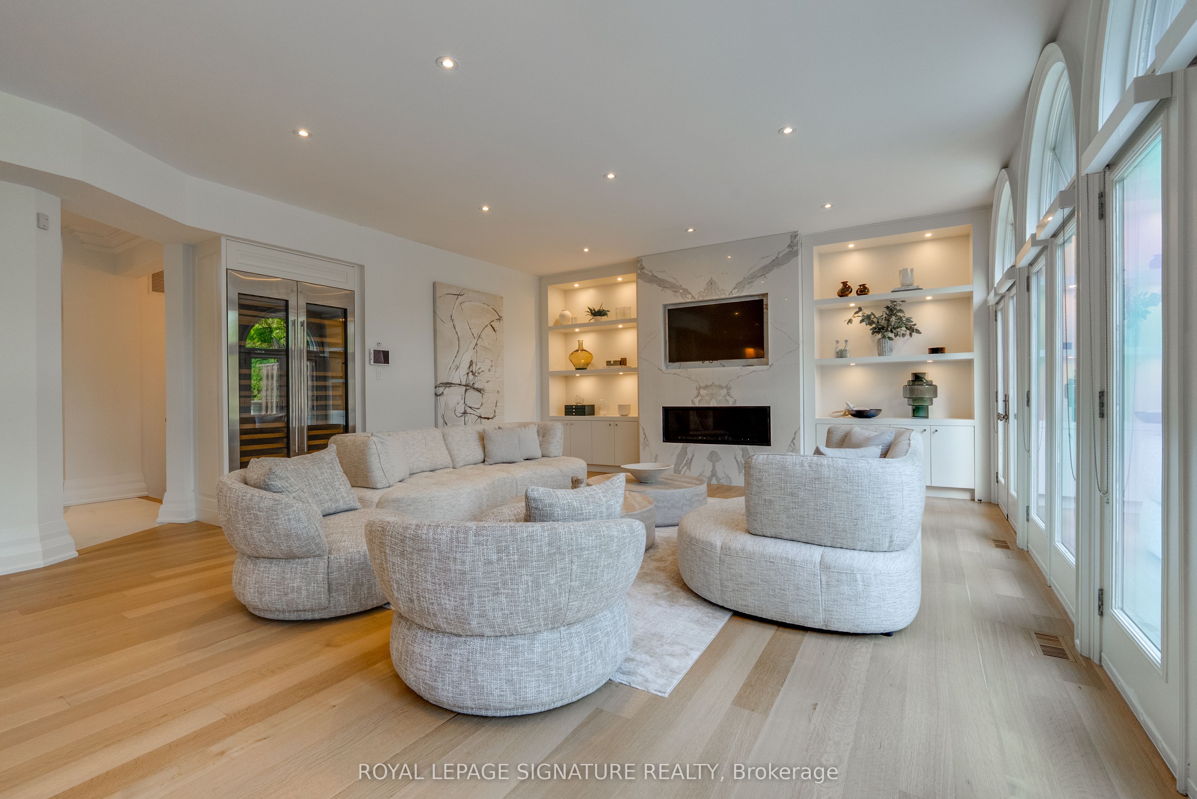 27 Teddington Park Avenue, Toronto, ON, M4N 2C4 photo 3