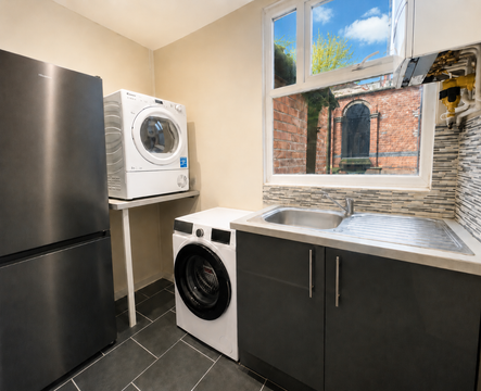 East Park Road, Leicester LE5, Room to rent