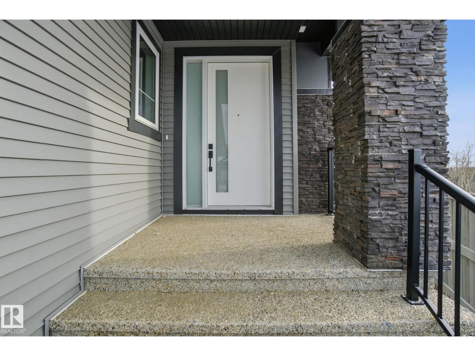 17107 3 Street NW, Edmonton, AB, T5Y4G8 photo 3