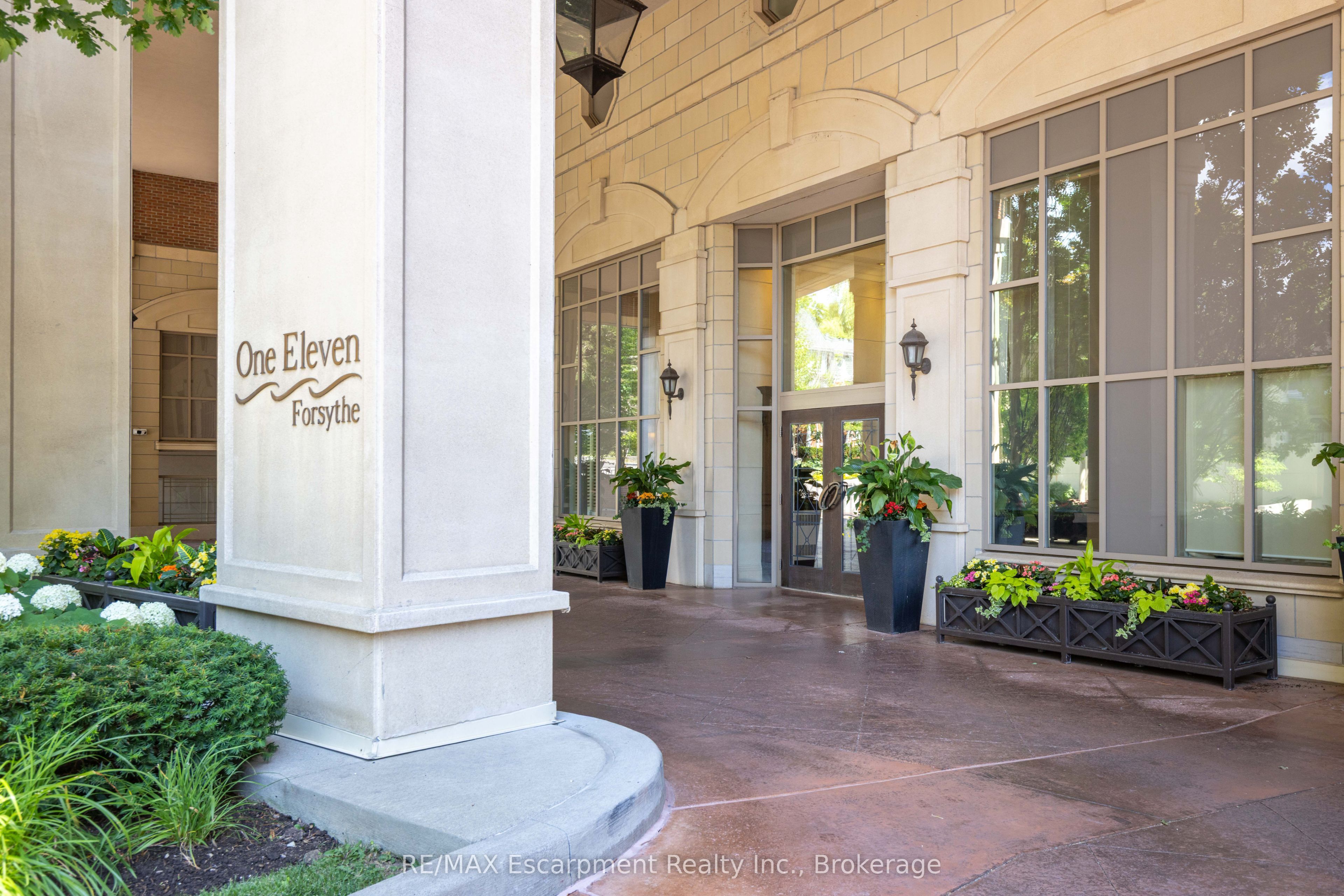 Additional image 4 of 806-111 Forsythe Street, Oakville, ON, L6K 3J9