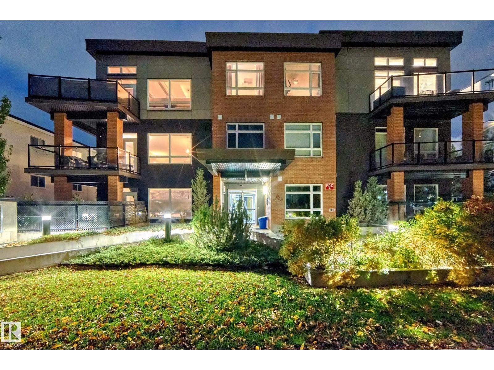 303-10606 84 Avenue NW, Edmonton, AB, T6E2H6