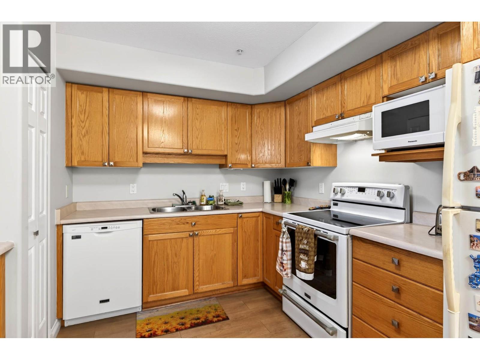 Additional image 2 of 201-860 Nicolani Drive, Kamloops, BC, V2B5B3