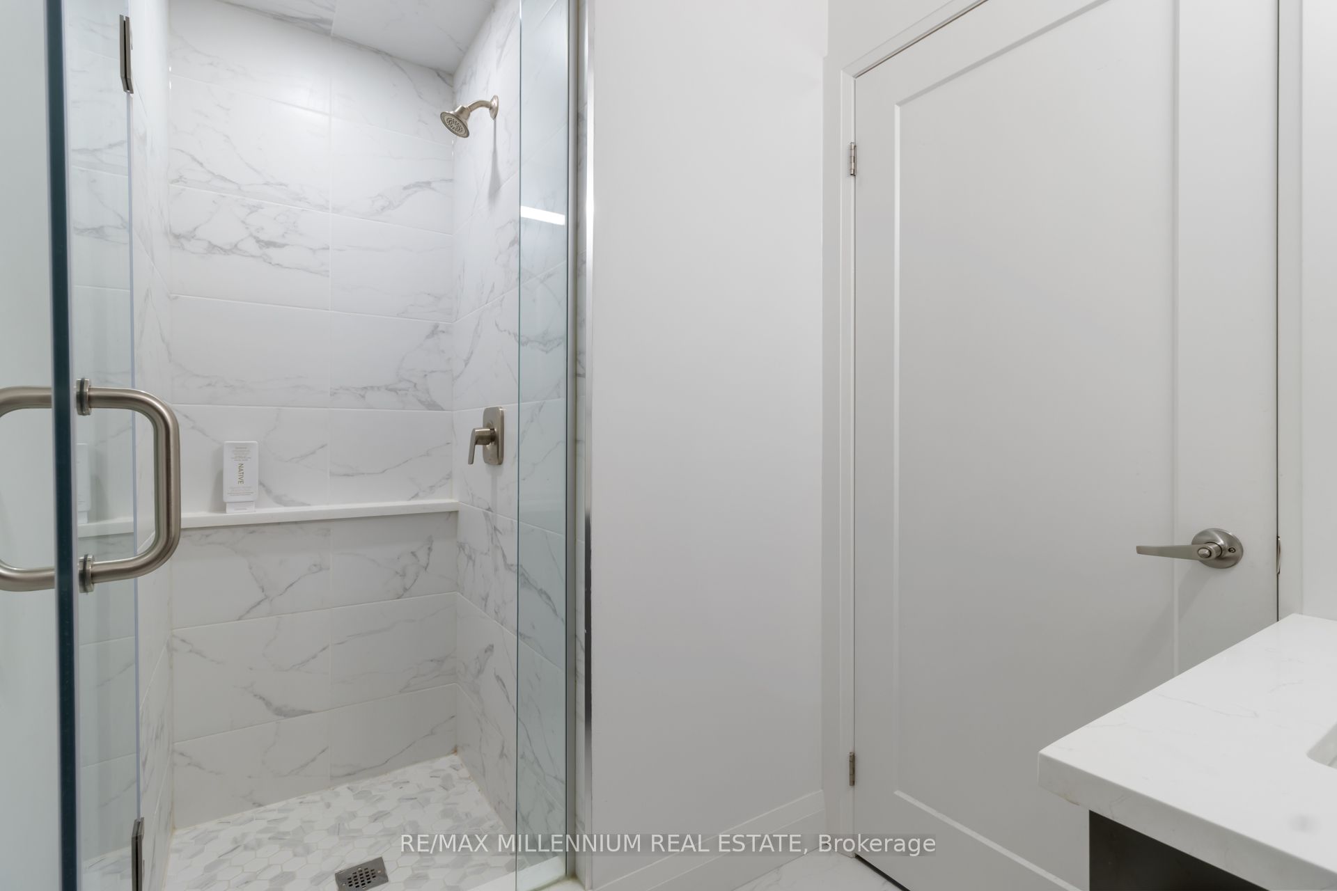 1302-500 Brock Avenue, Burlington, ON, L7S 0A5 photo 5