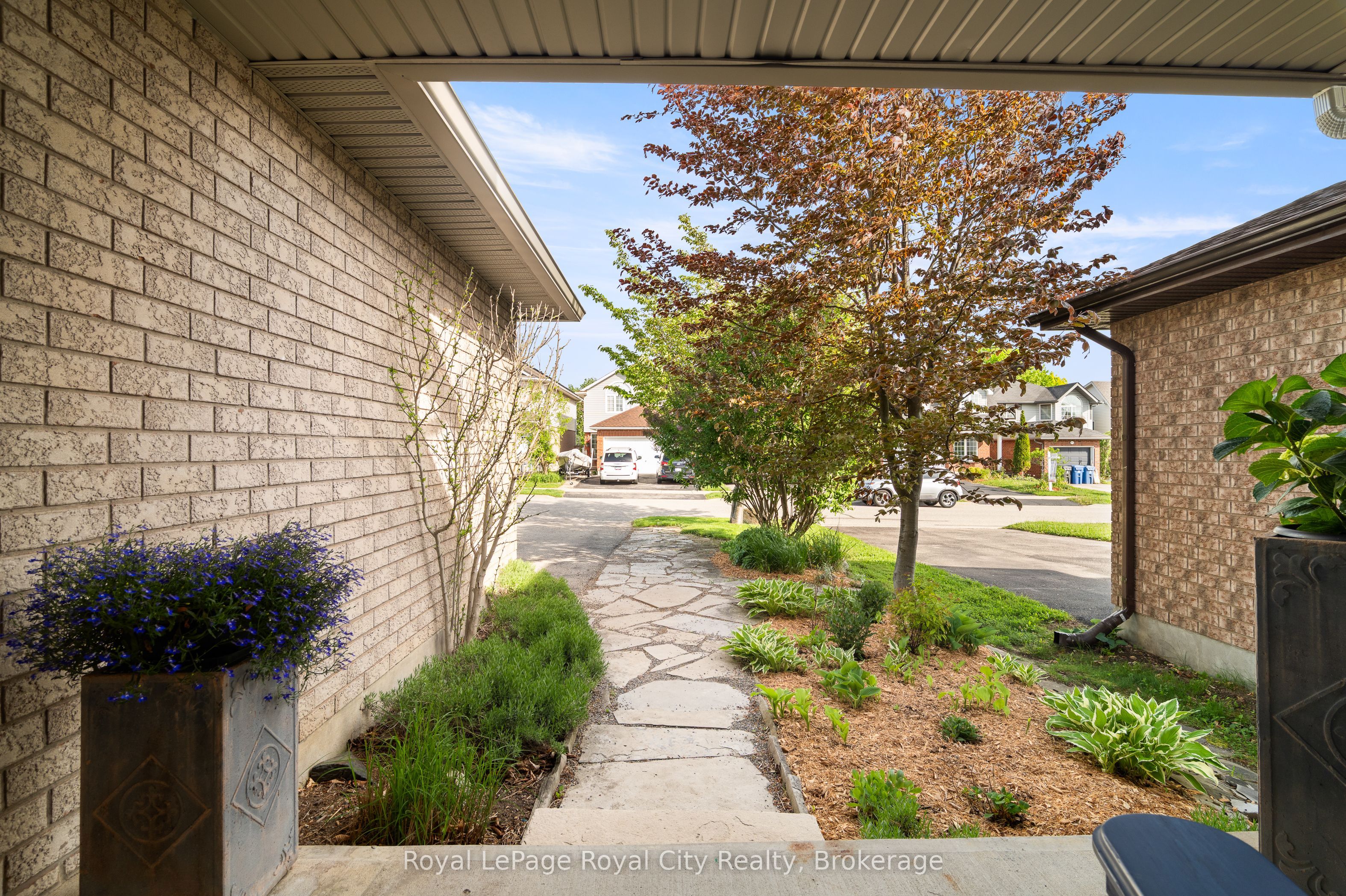 66 Hagan Avenue, Guelph, ON, N1E 7B6 photo 3