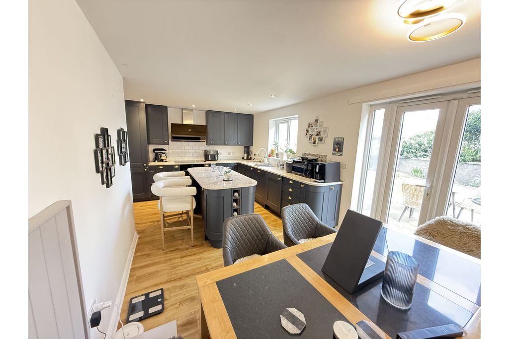 Additional image 20 of 4 bed detached house for saleOrchard Close, Radstock BA3