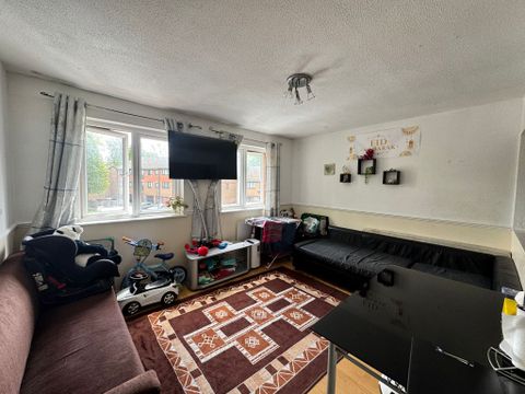 Boultwood Road, London E6