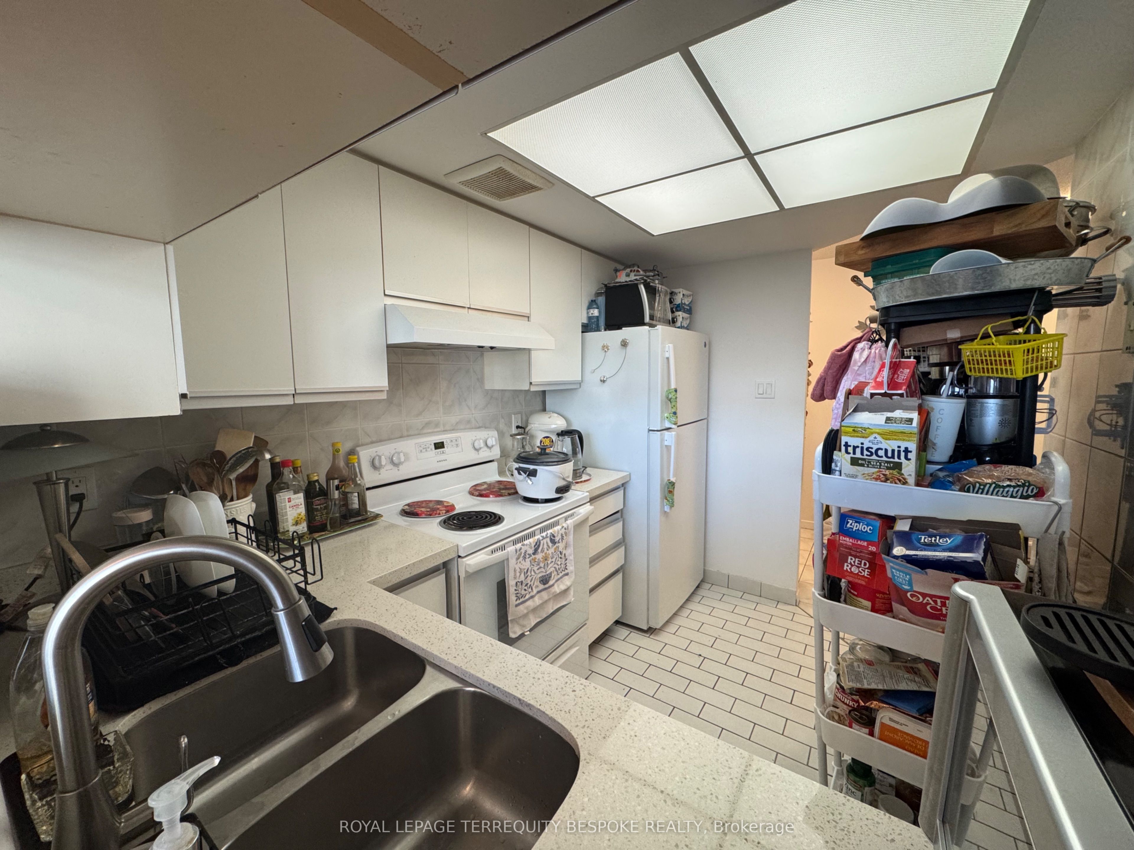 Additional image 6 of 1003-300 Webb Drive, Mississauga, ON, L5B 3W3