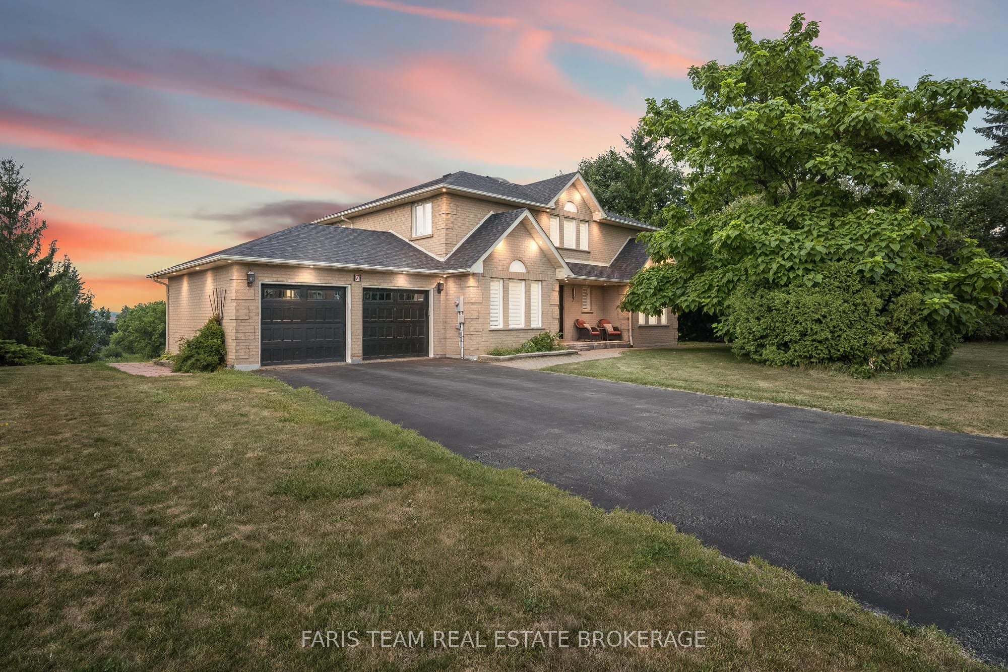 7 Golfview Boulevard, Bradford West Gwillimbury, ON, L3Z 2A6 photo 2
